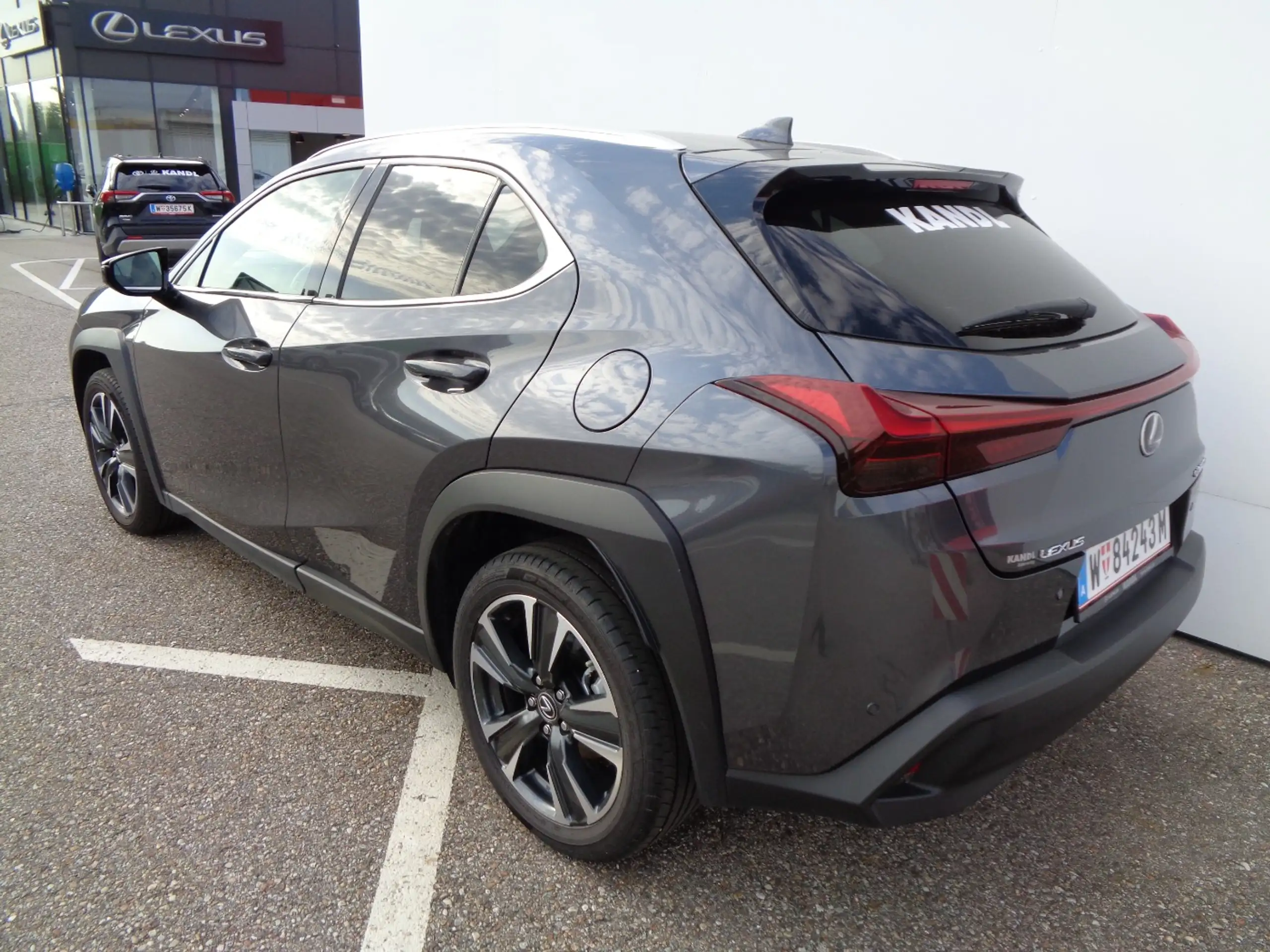 Lexus - UX 250h