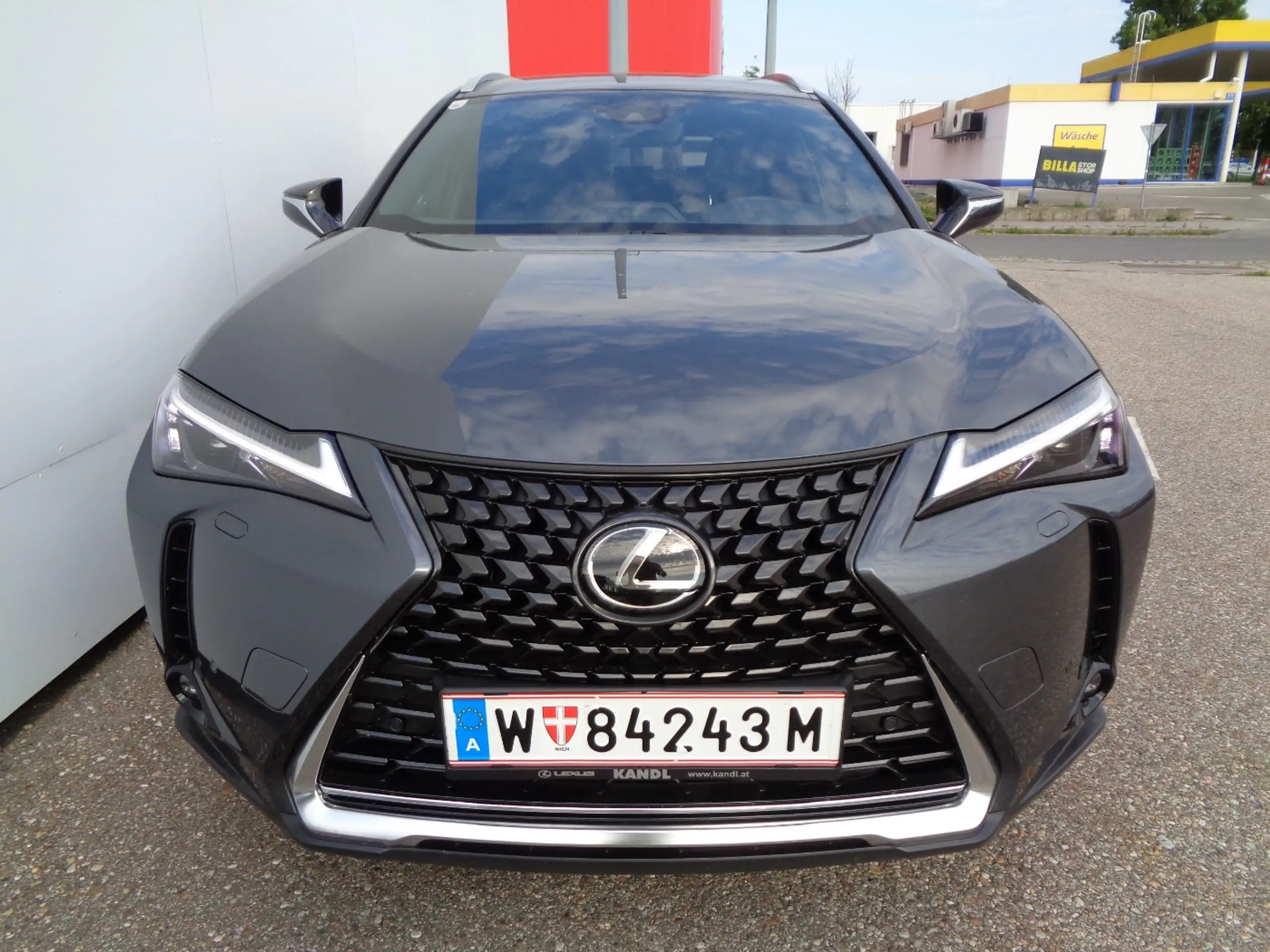 Lexus - UX 250h