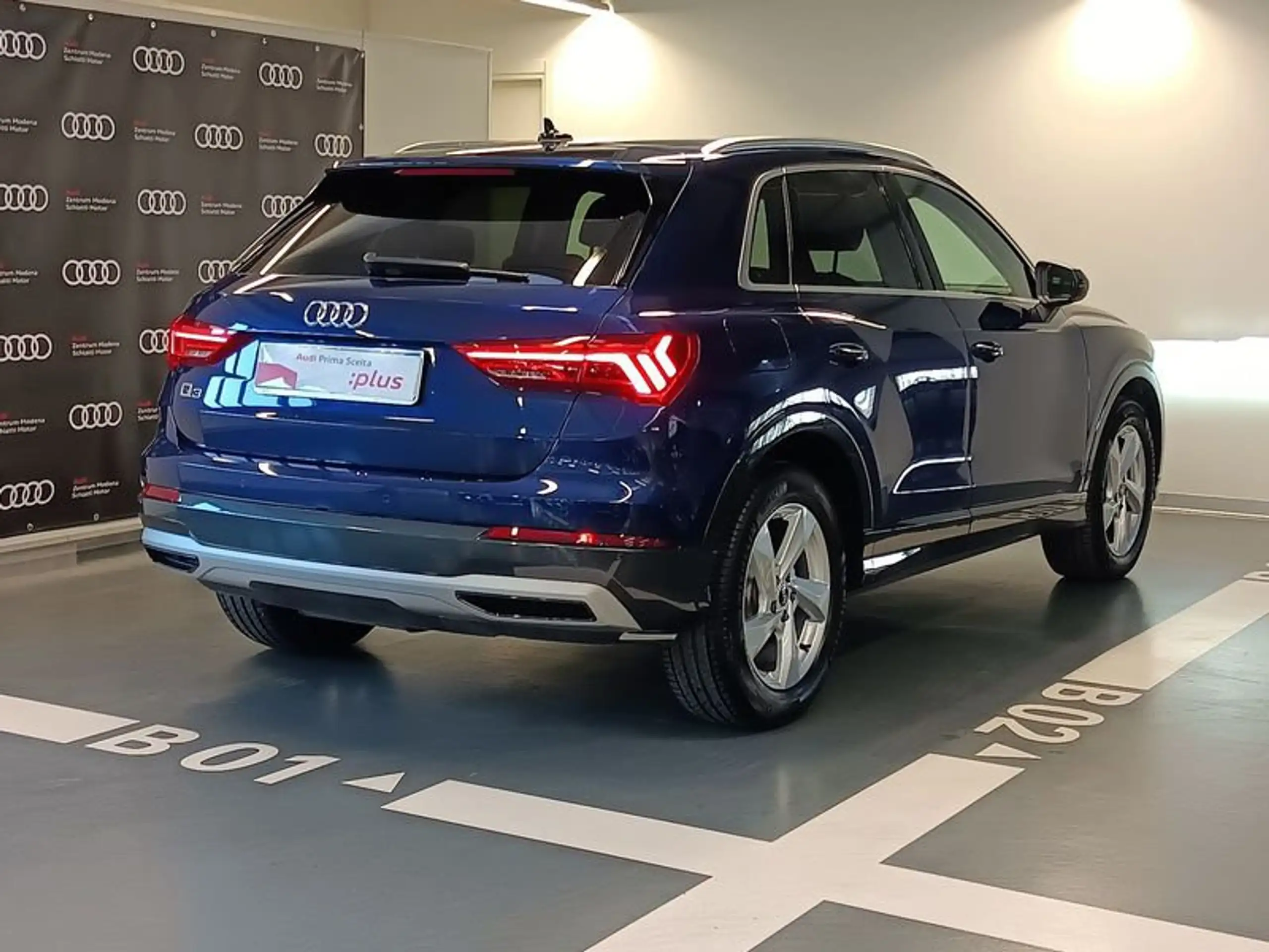 Audi - Q3