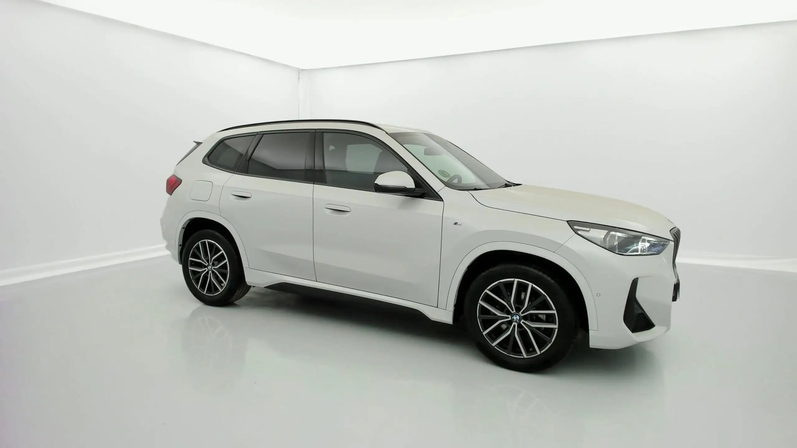 BMW - X1