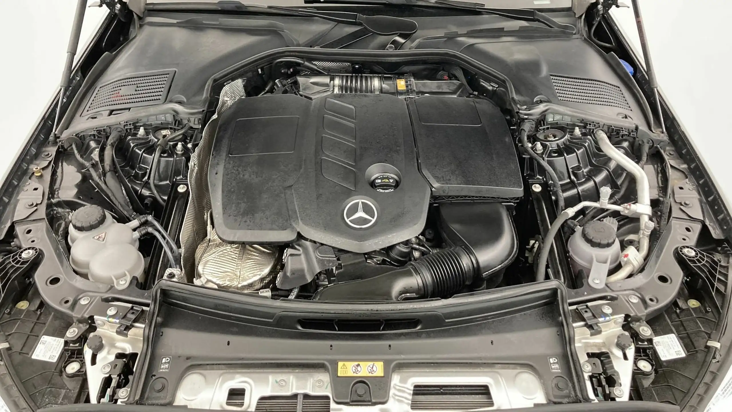 Mercedes-Benz - C 32 AMG