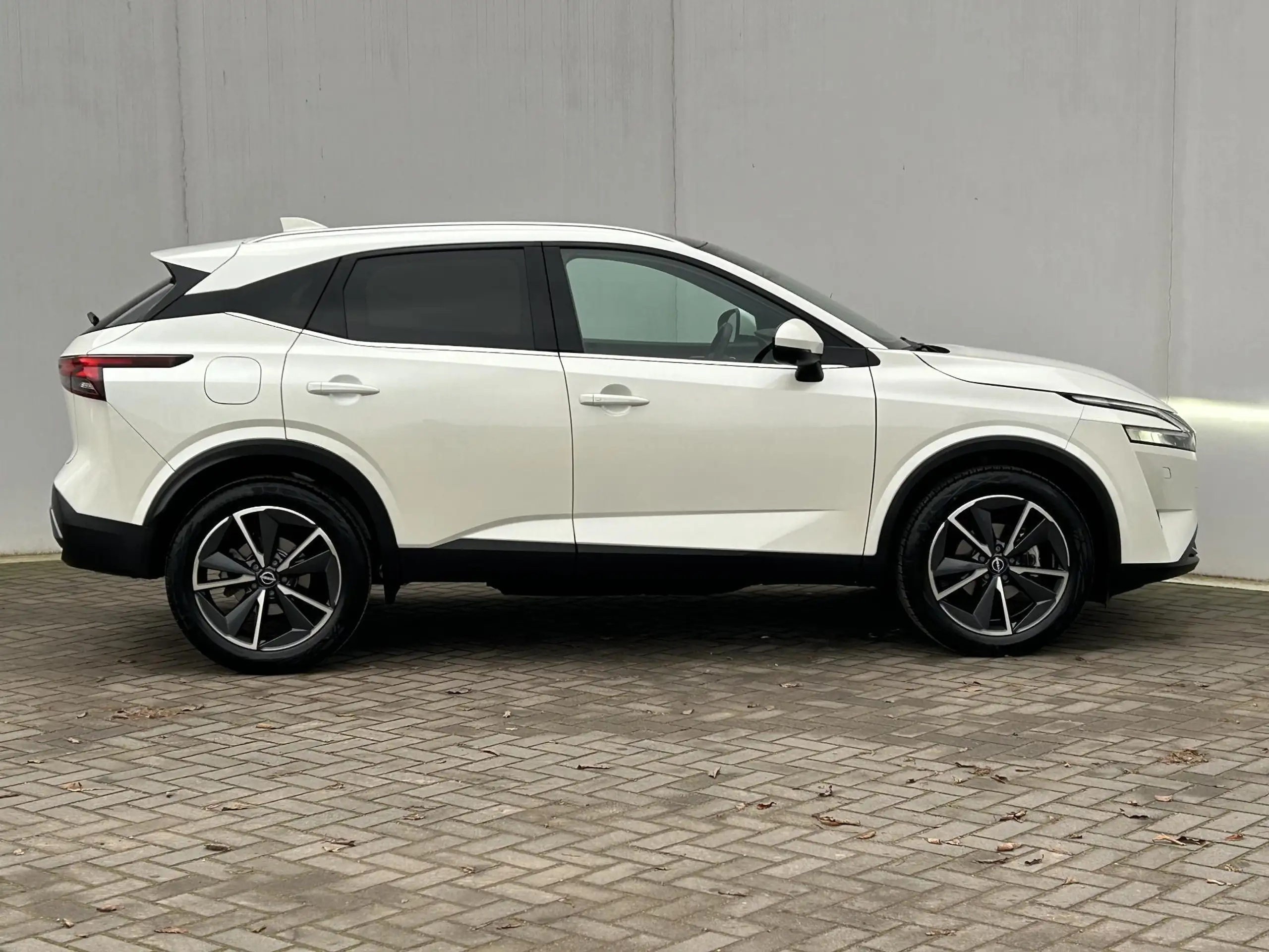 Nissan - Qashqai