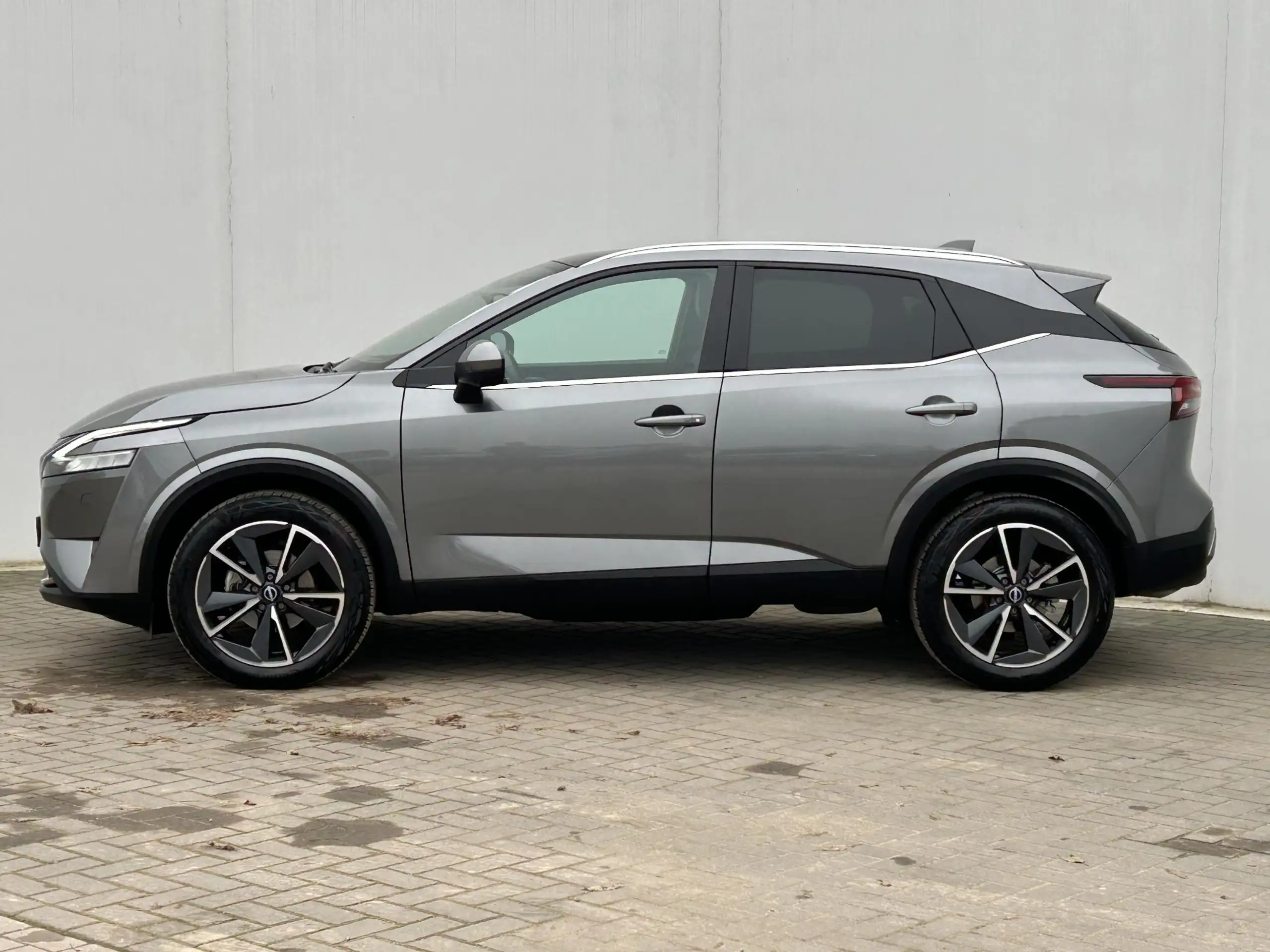 Nissan - Qashqai