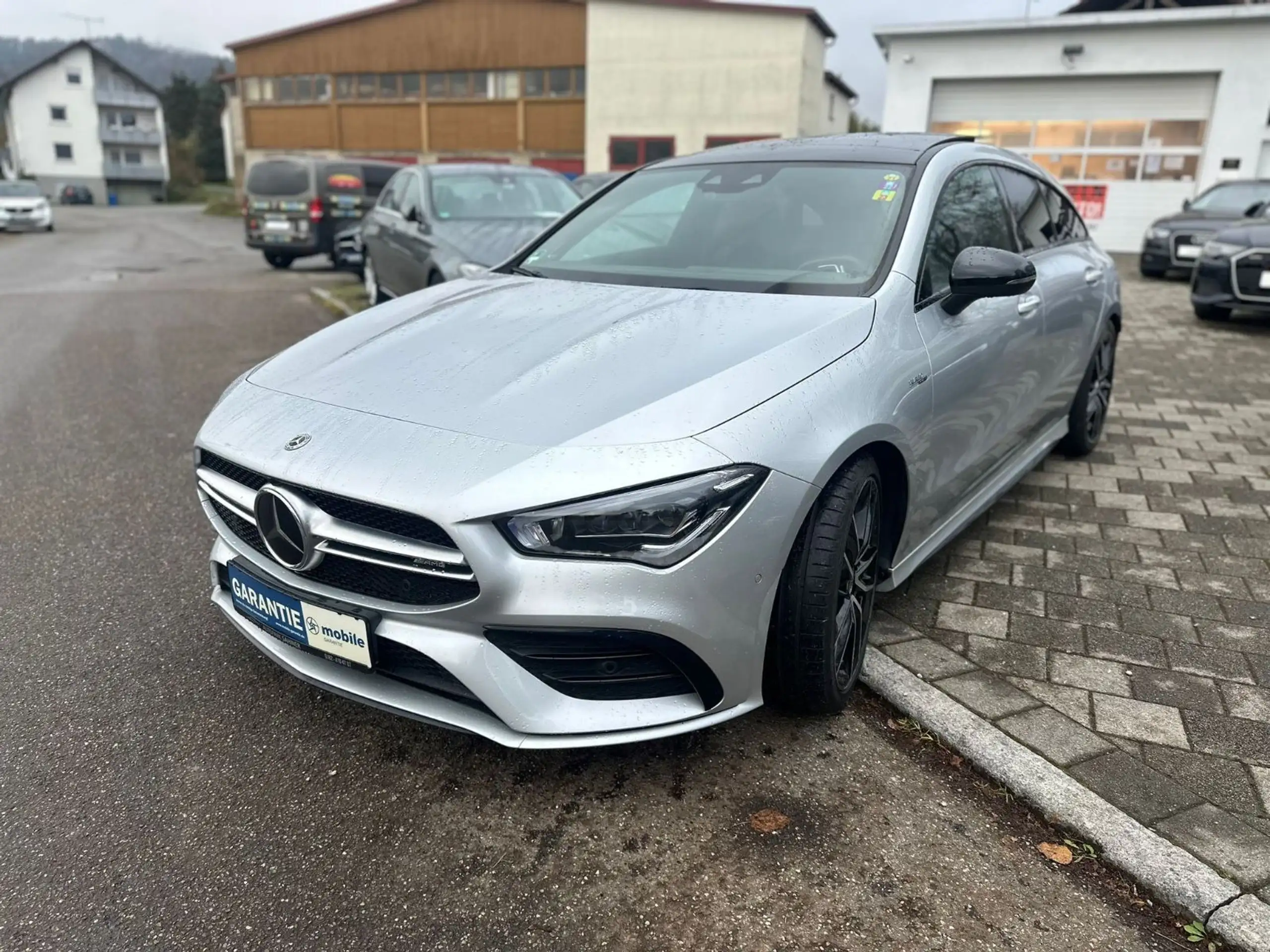 Mercedes-Benz - CLA 35 AMG