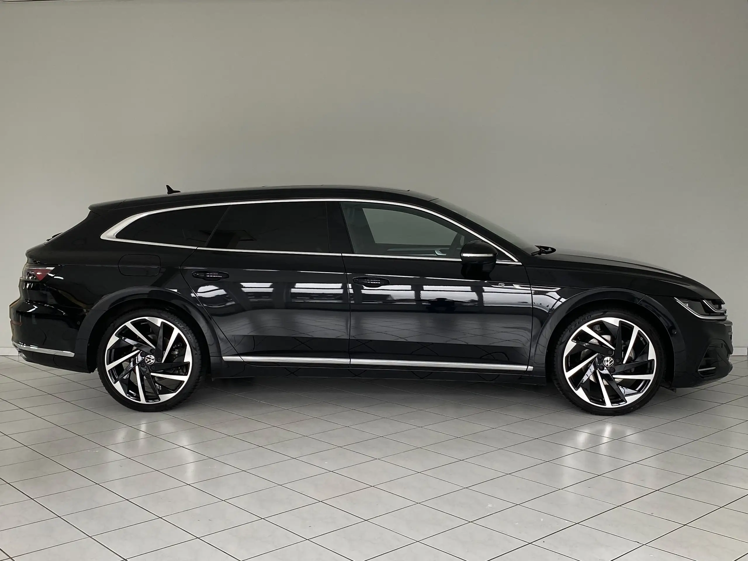 Volkswagen - Arteon