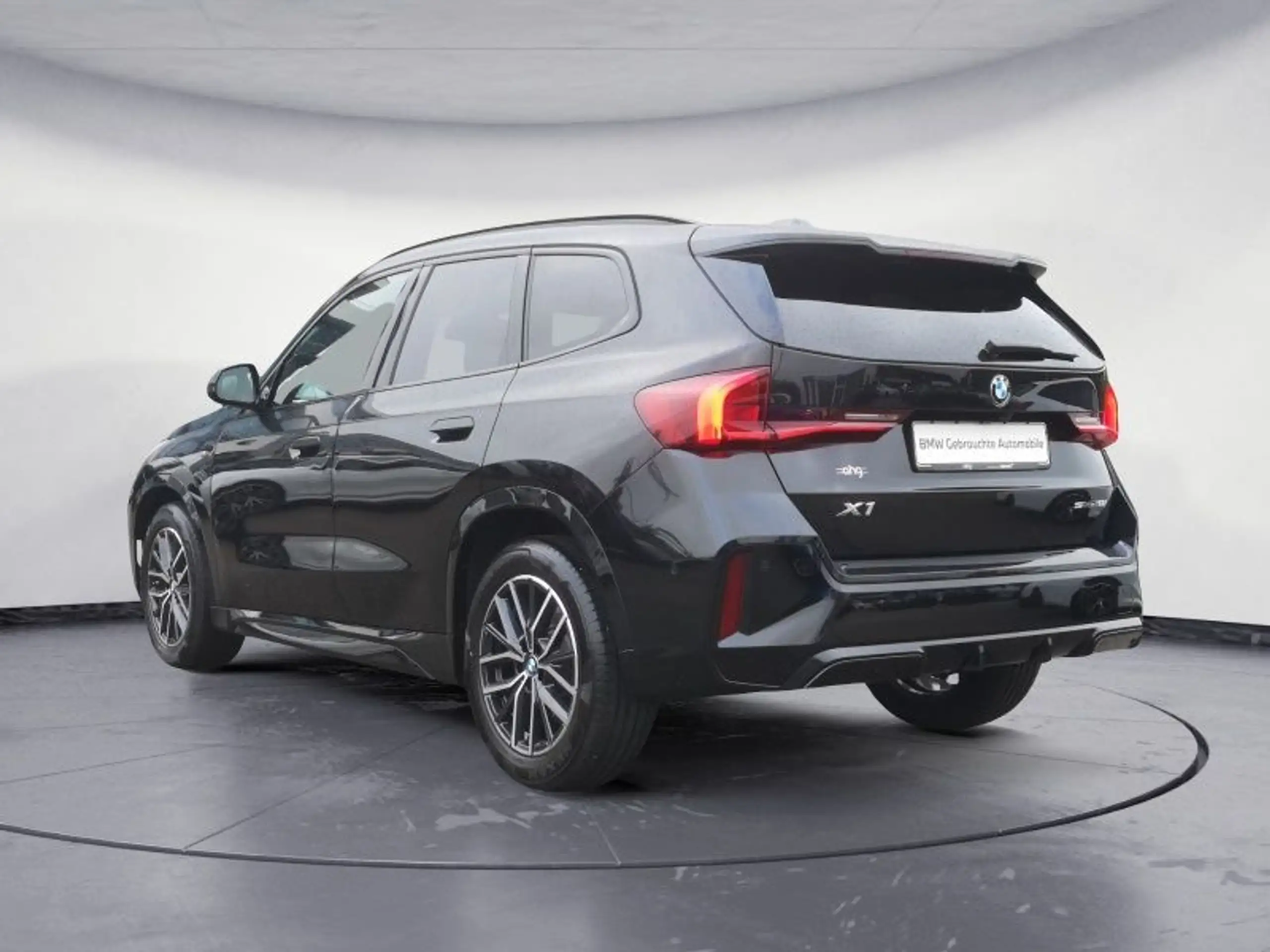 BMW - X1