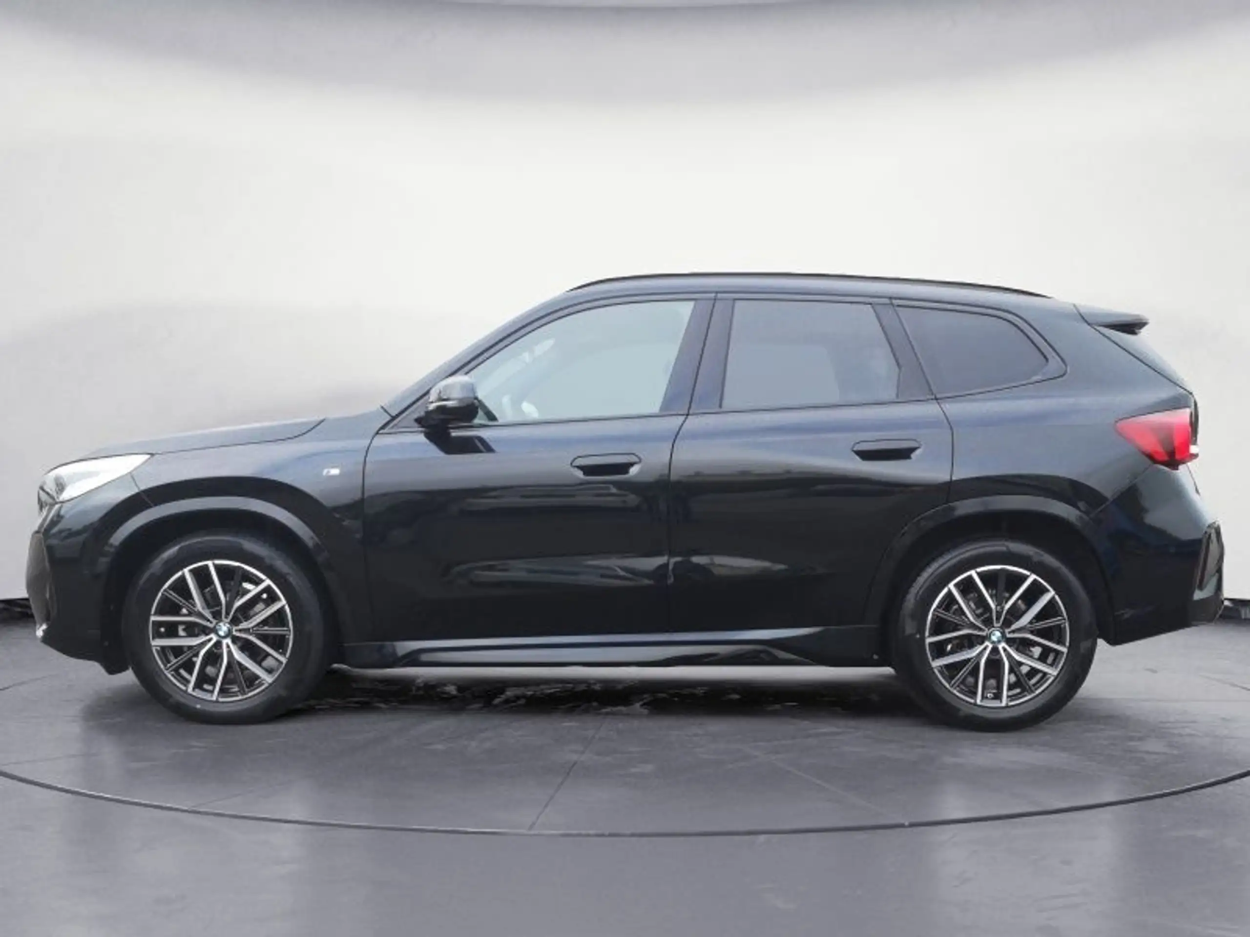 BMW - X1