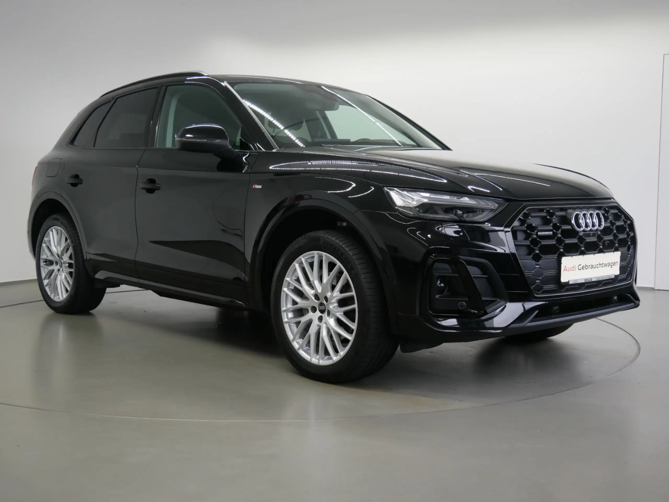 Audi - Q5