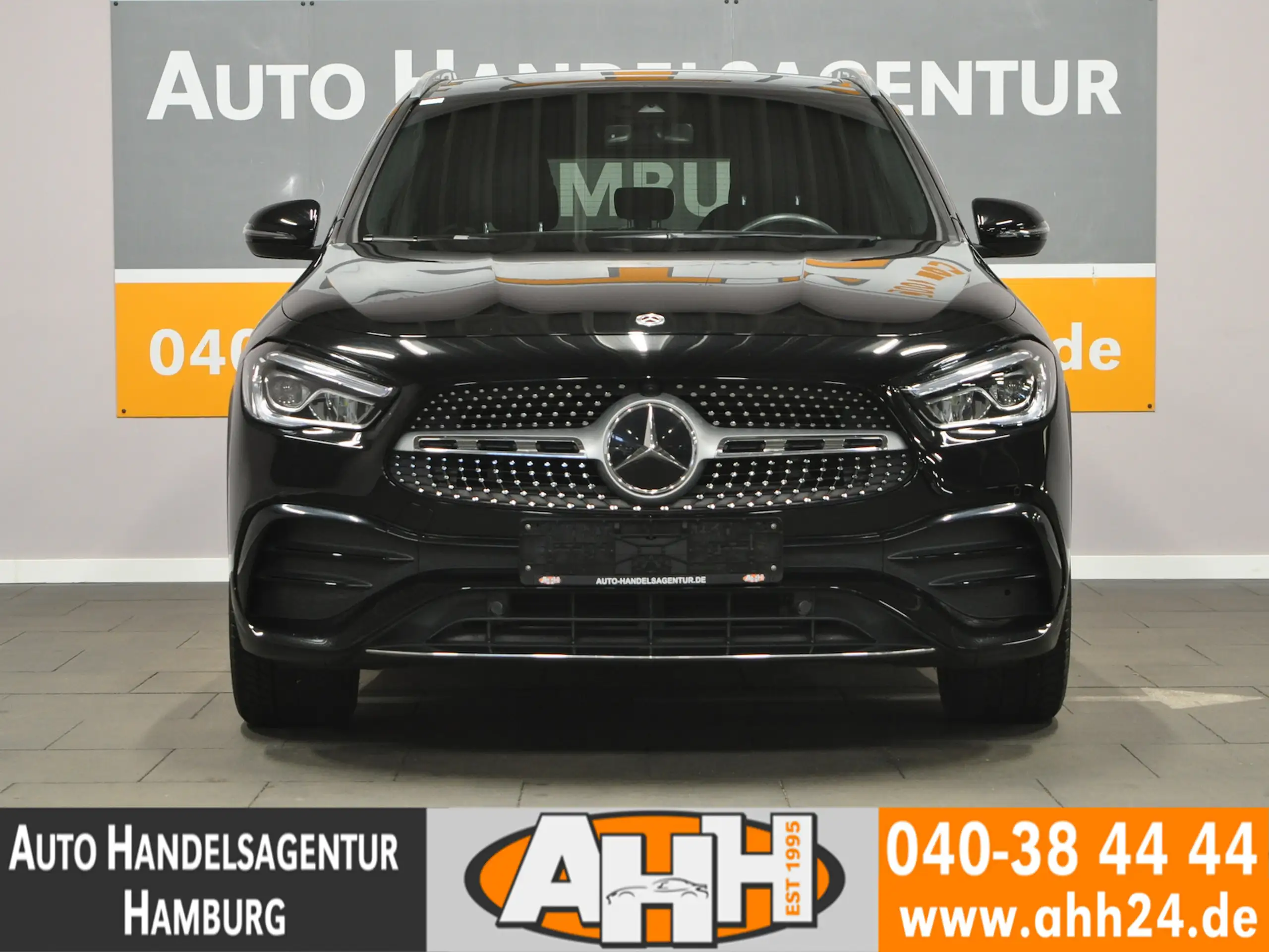 Mercedes-Benz - GLA 250