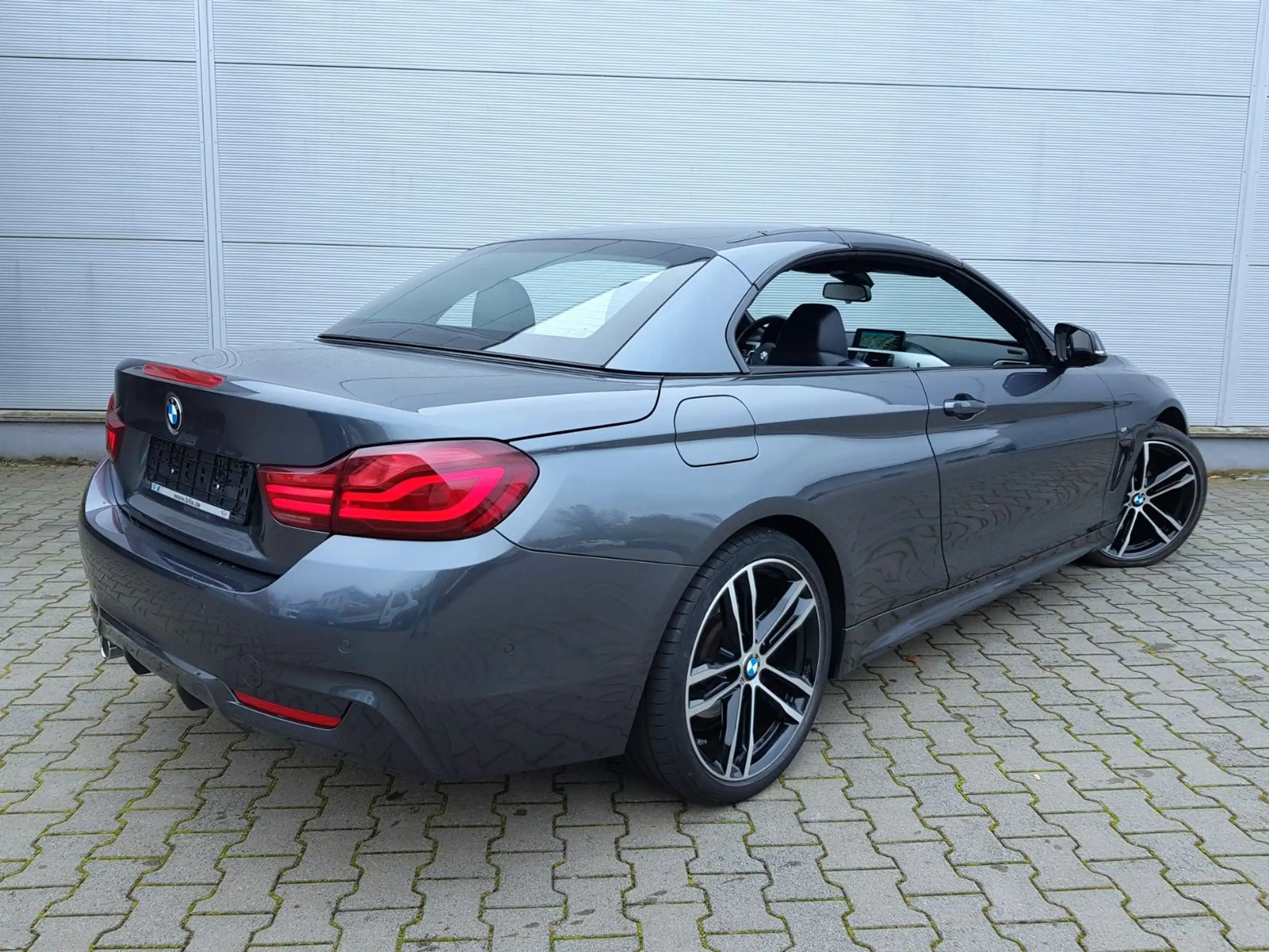 BMW - 420