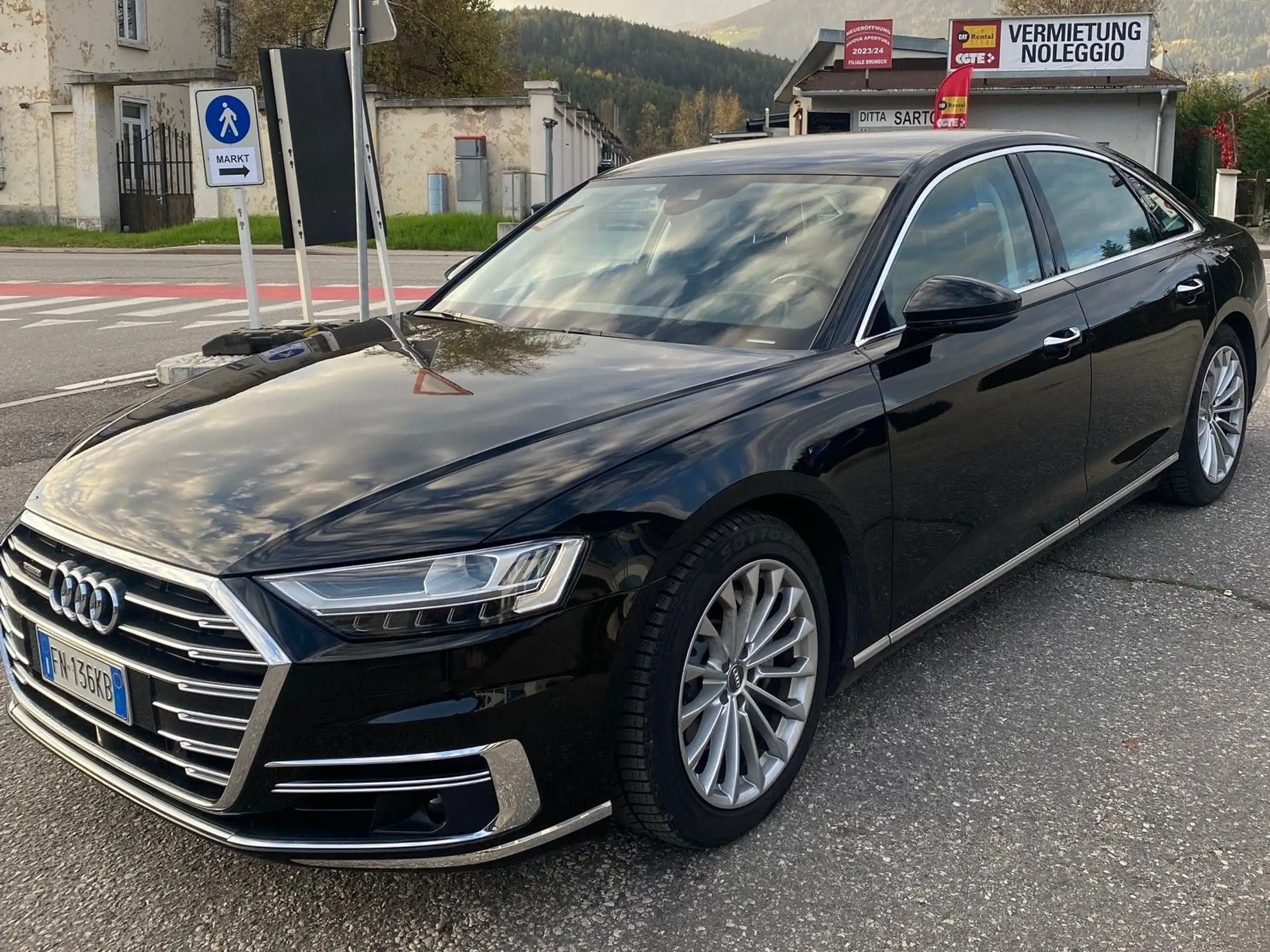 Audi - A8