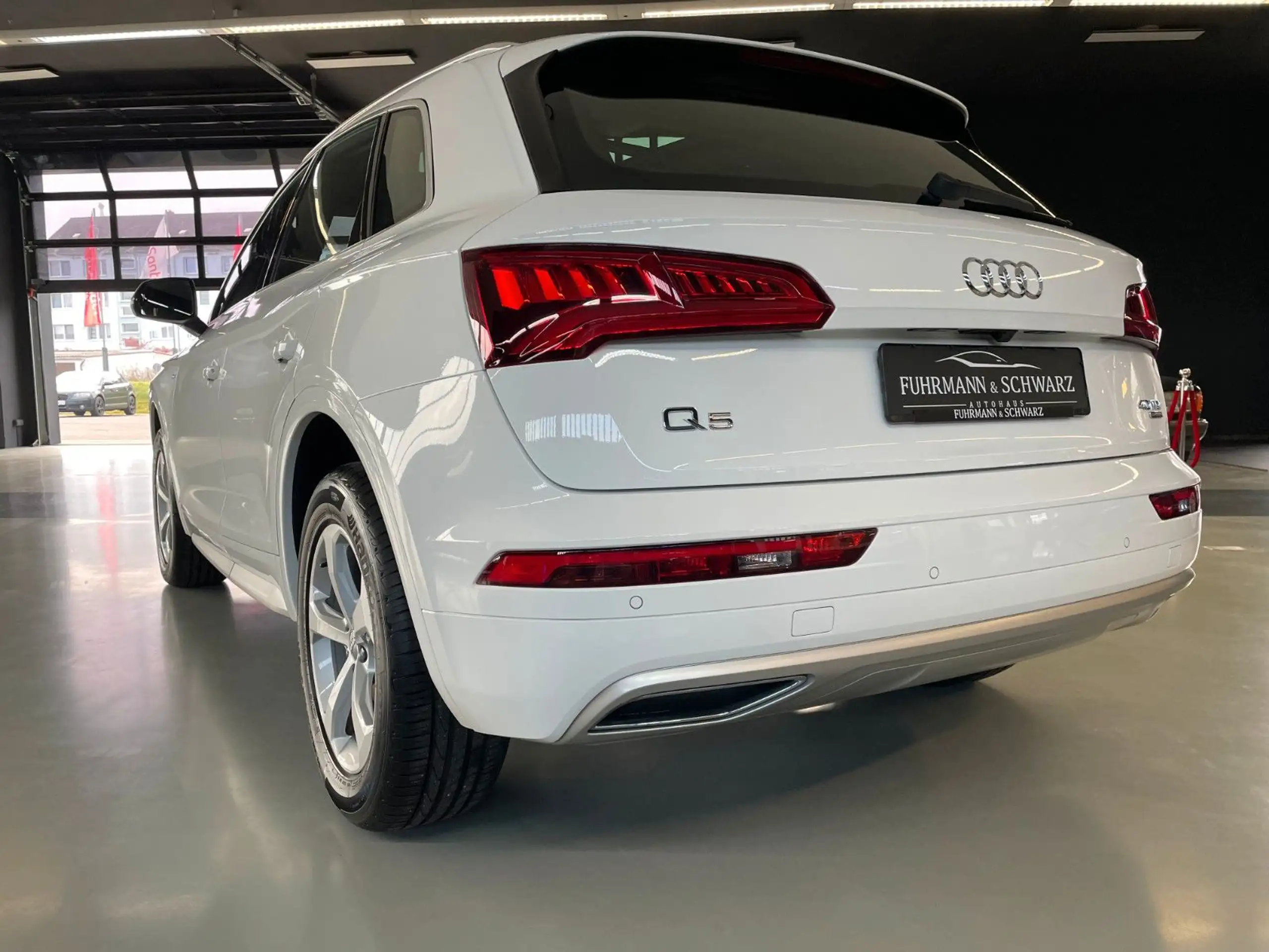 Audi - Q5