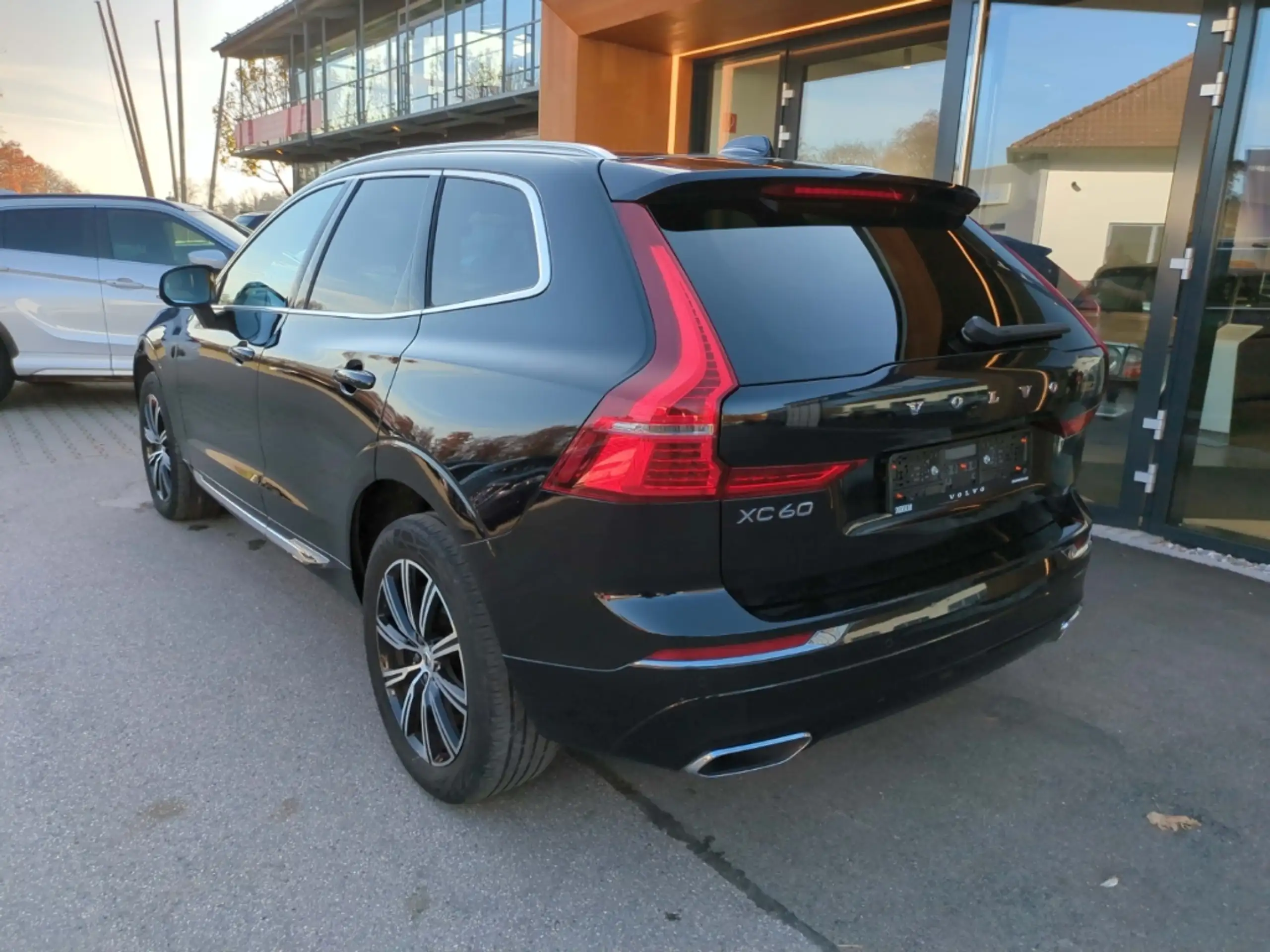 Volvo - XC60