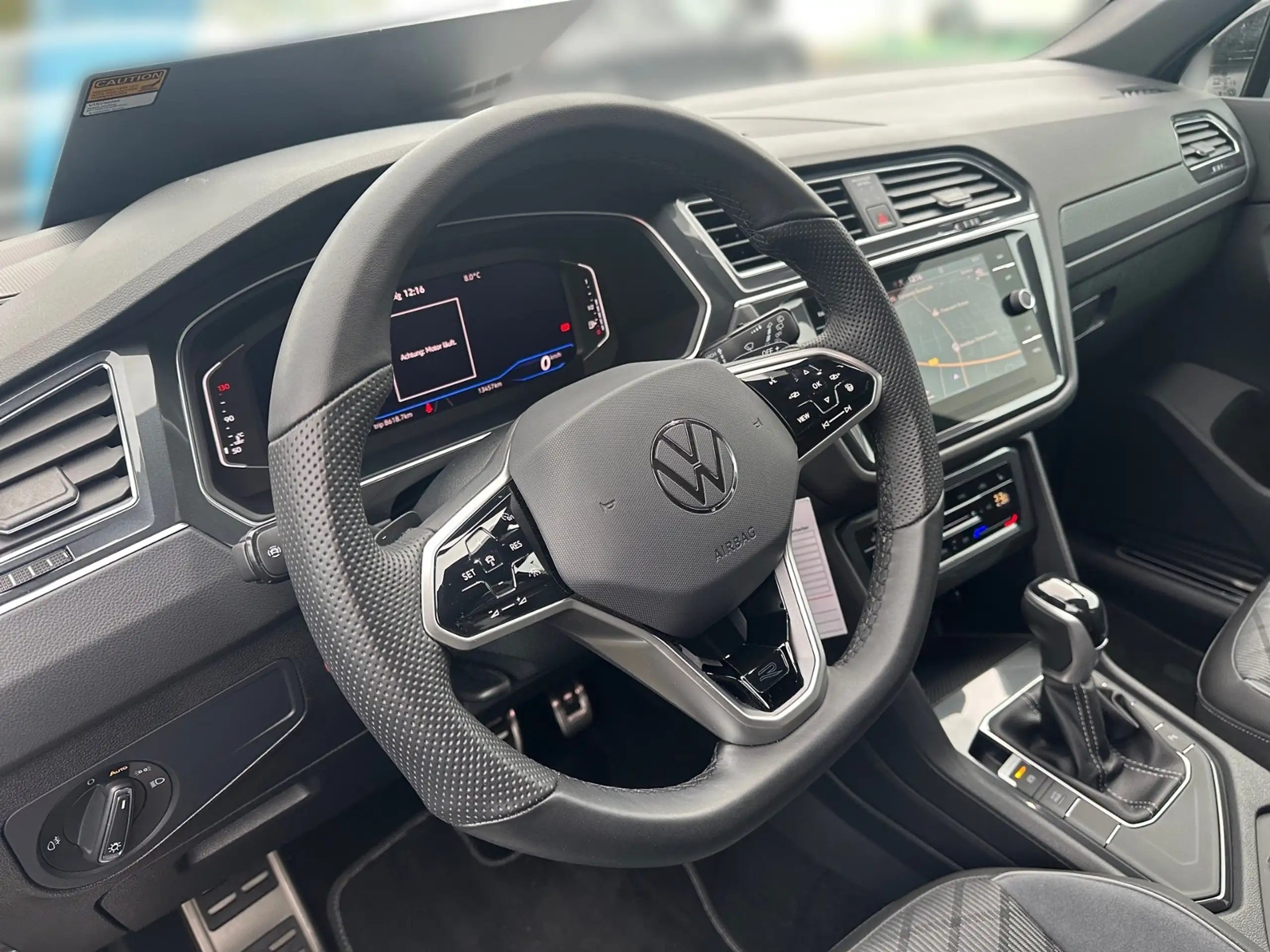 Volkswagen - Tiguan