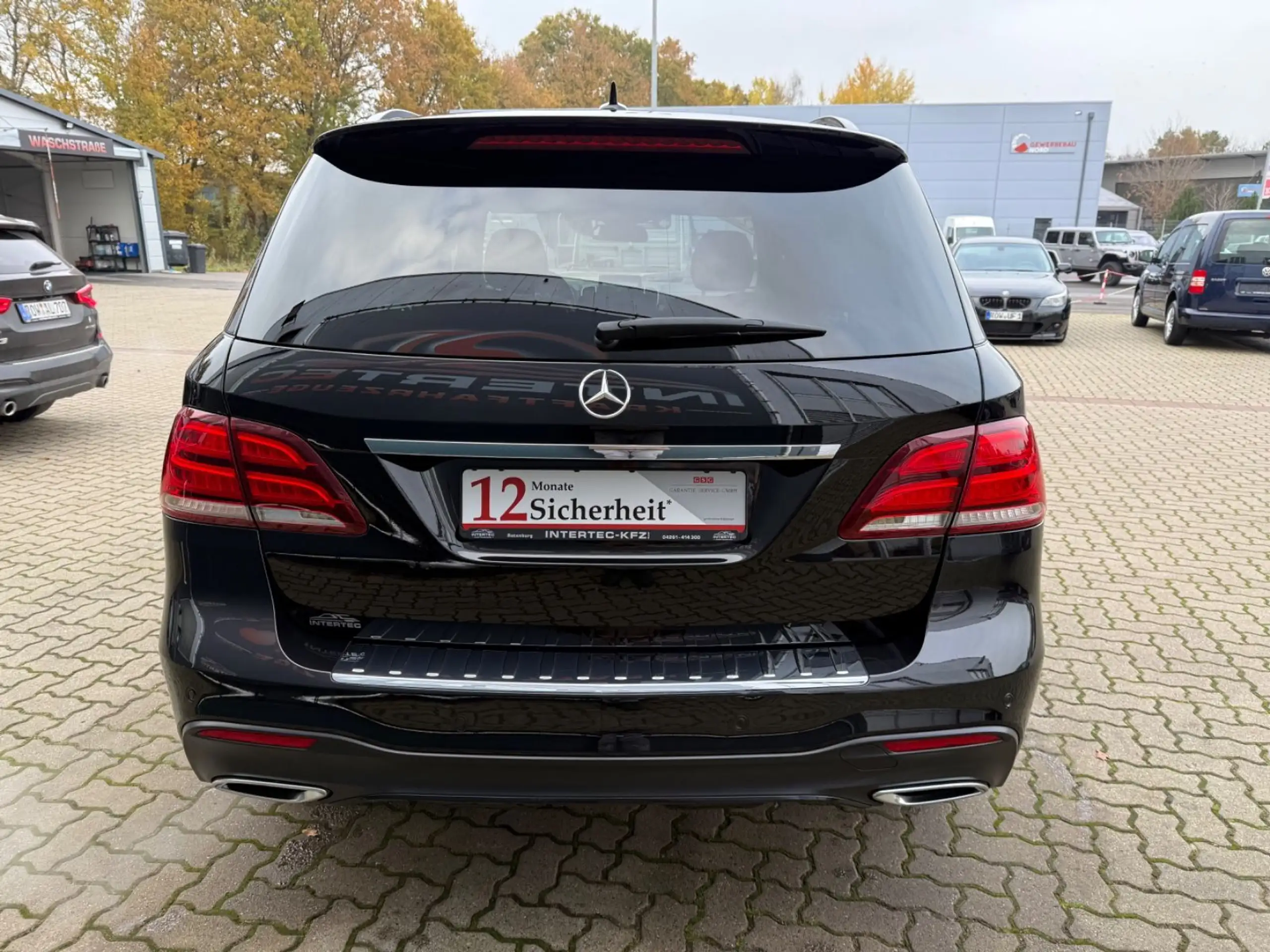 Mercedes-Benz - GLE 350