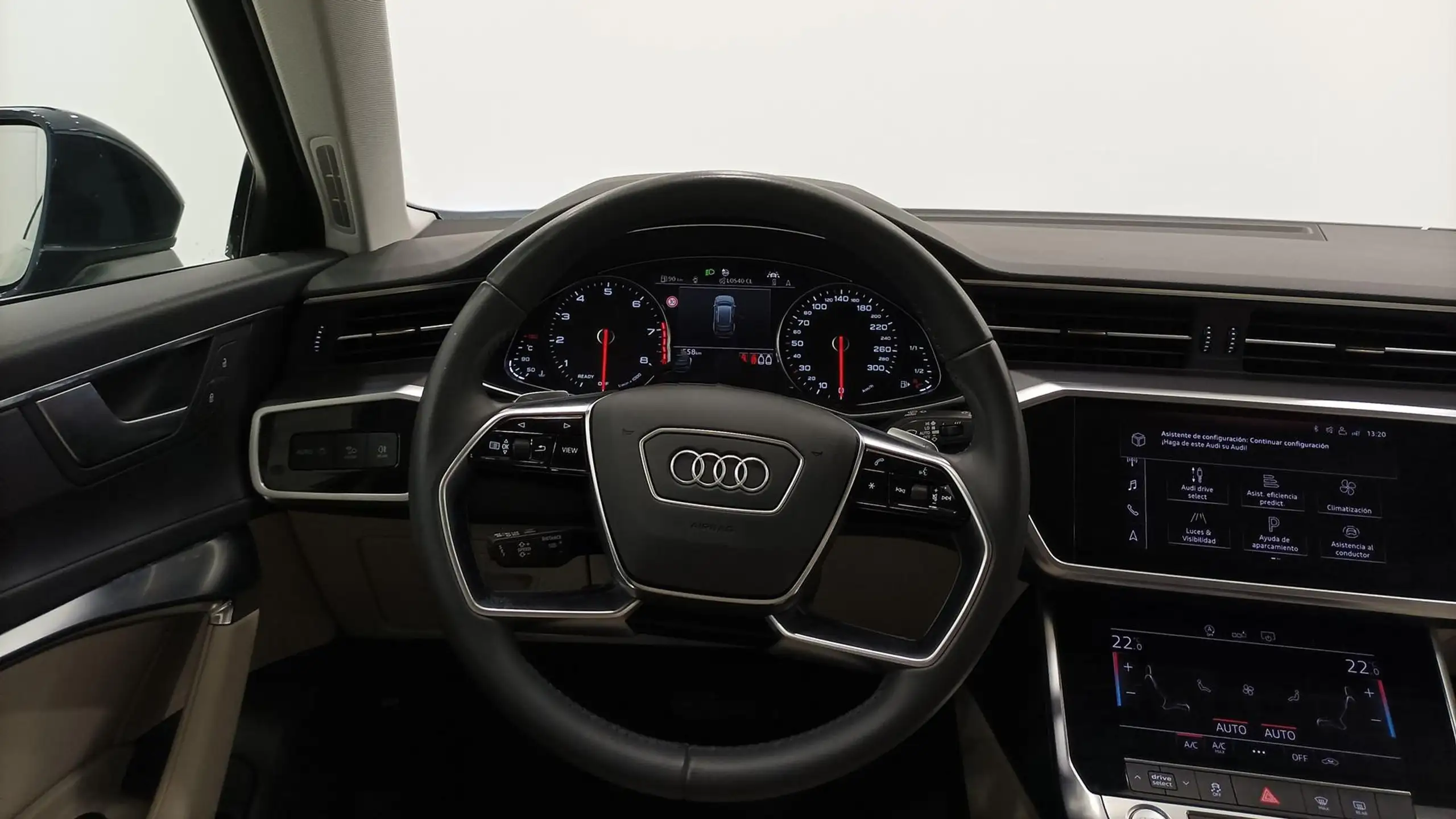 Audi - A6