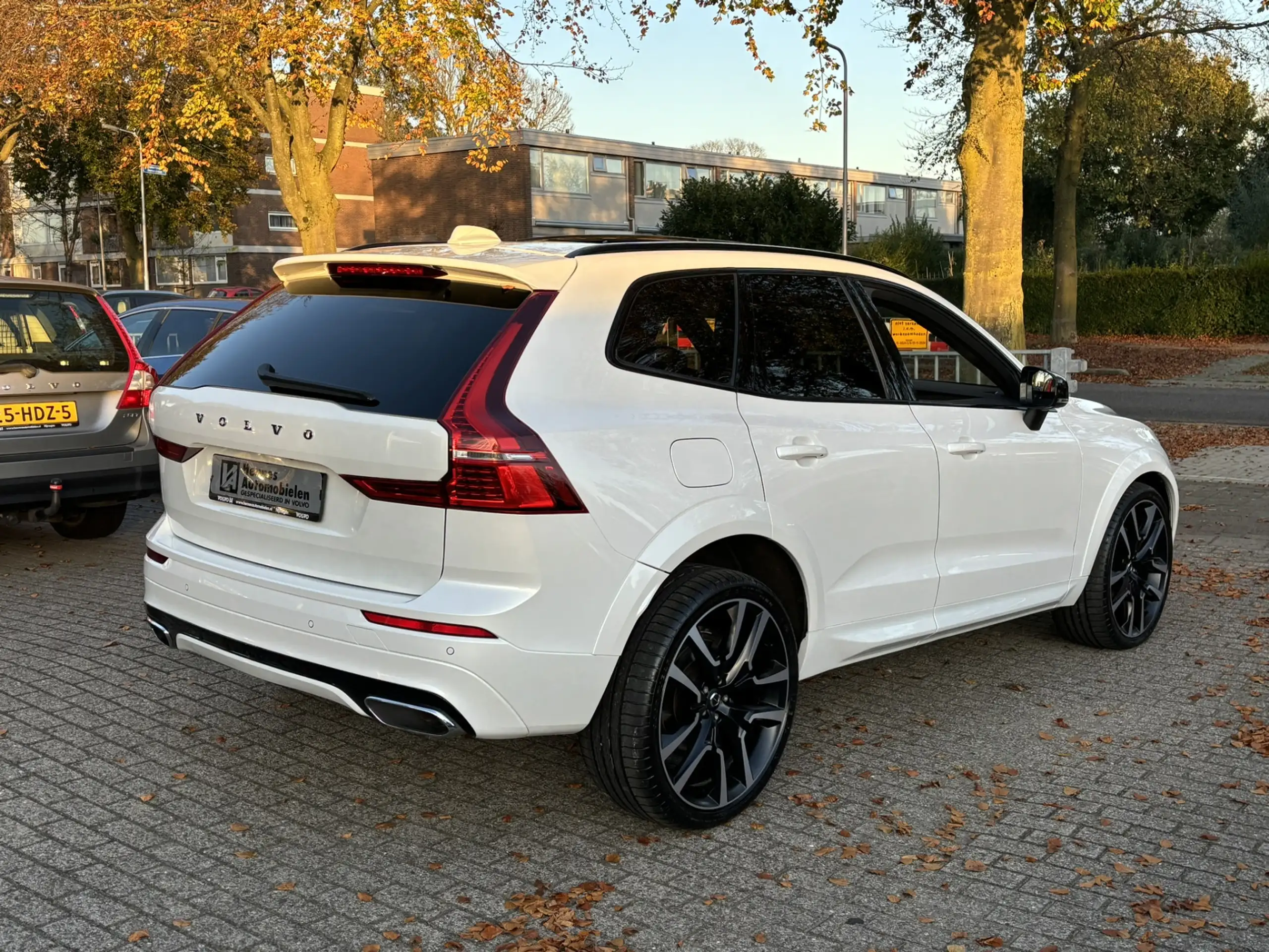 Volvo - XC60