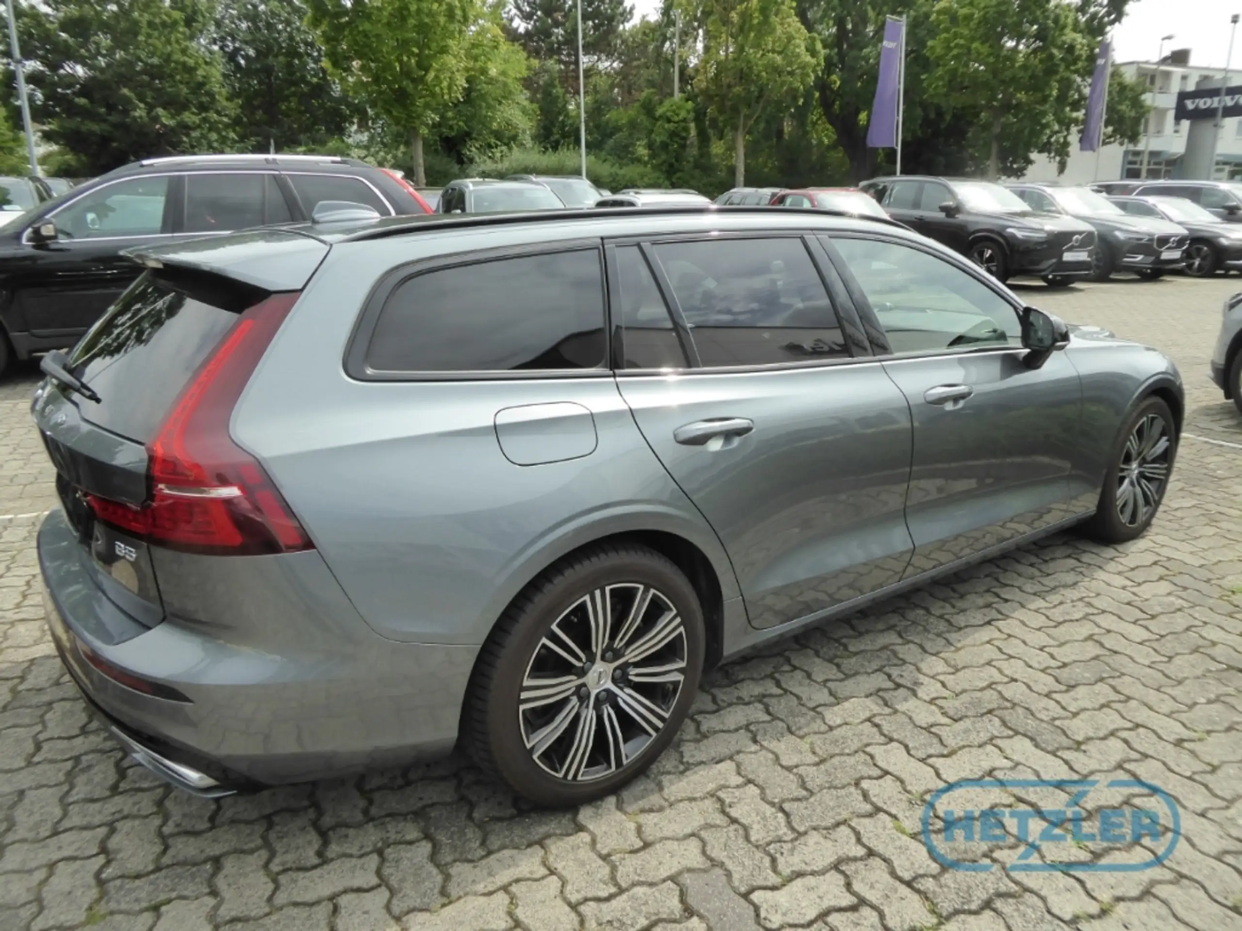 Volvo - V60