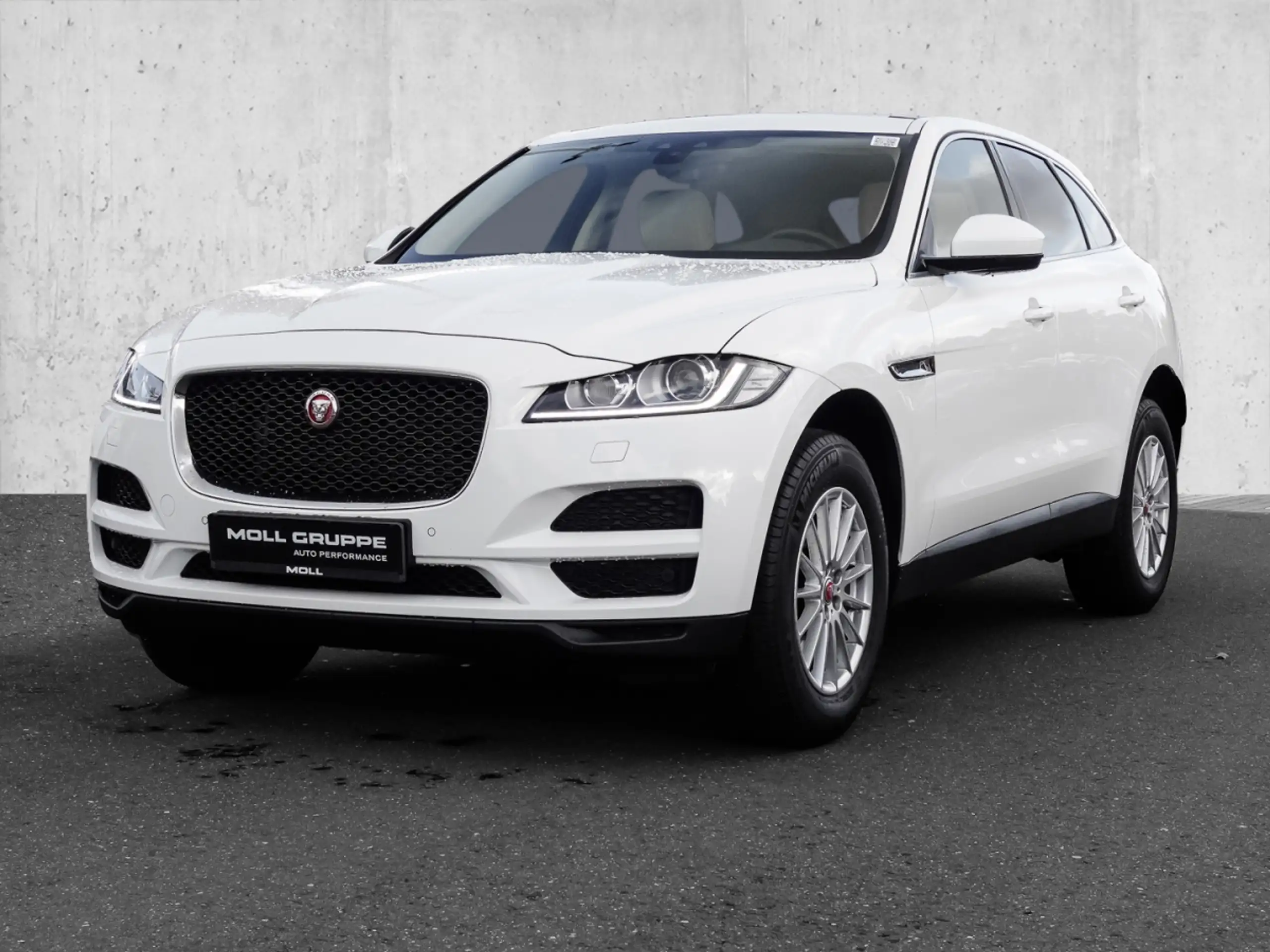 Jaguar - F-Pace