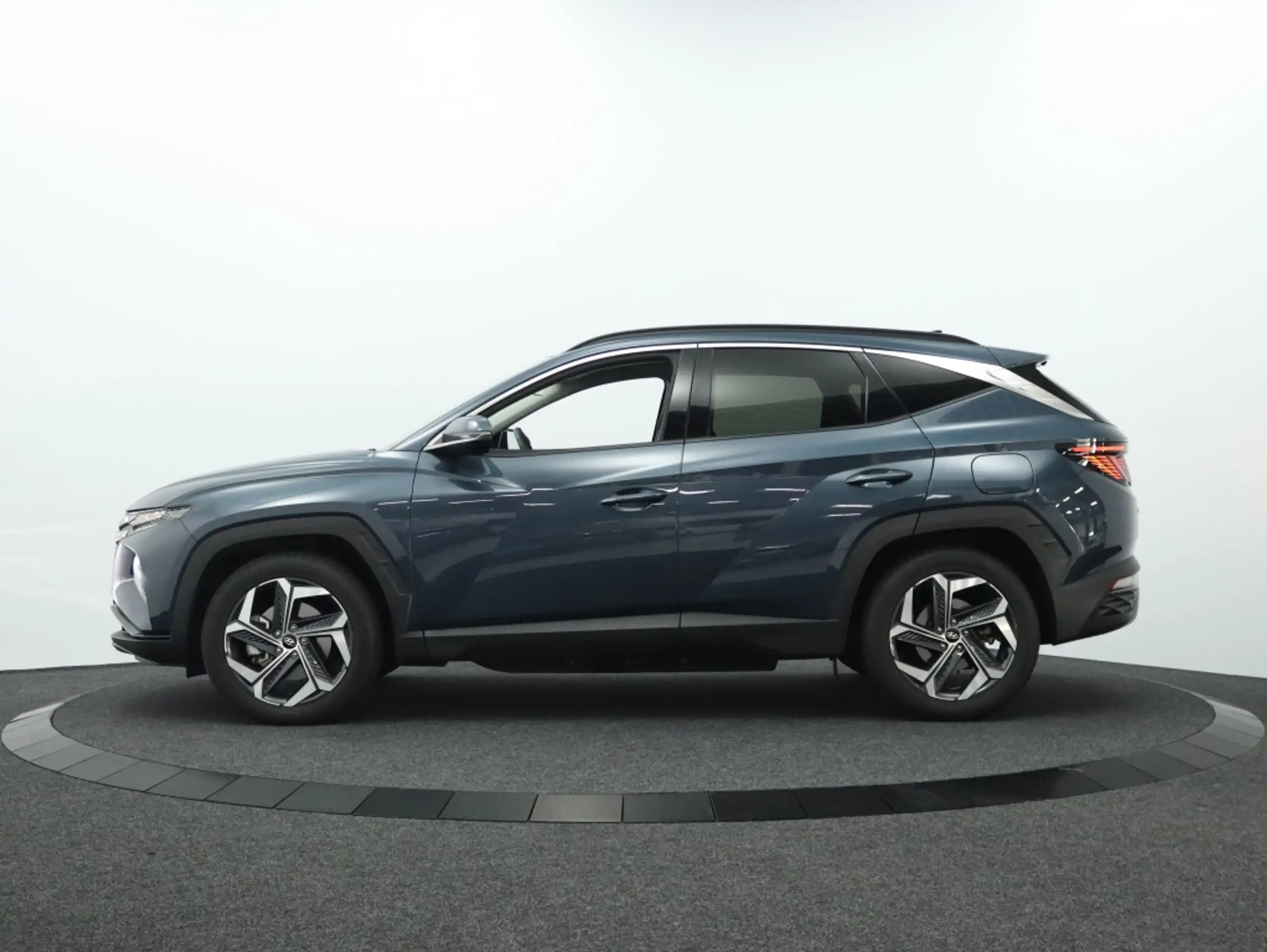 Hyundai - TUCSON