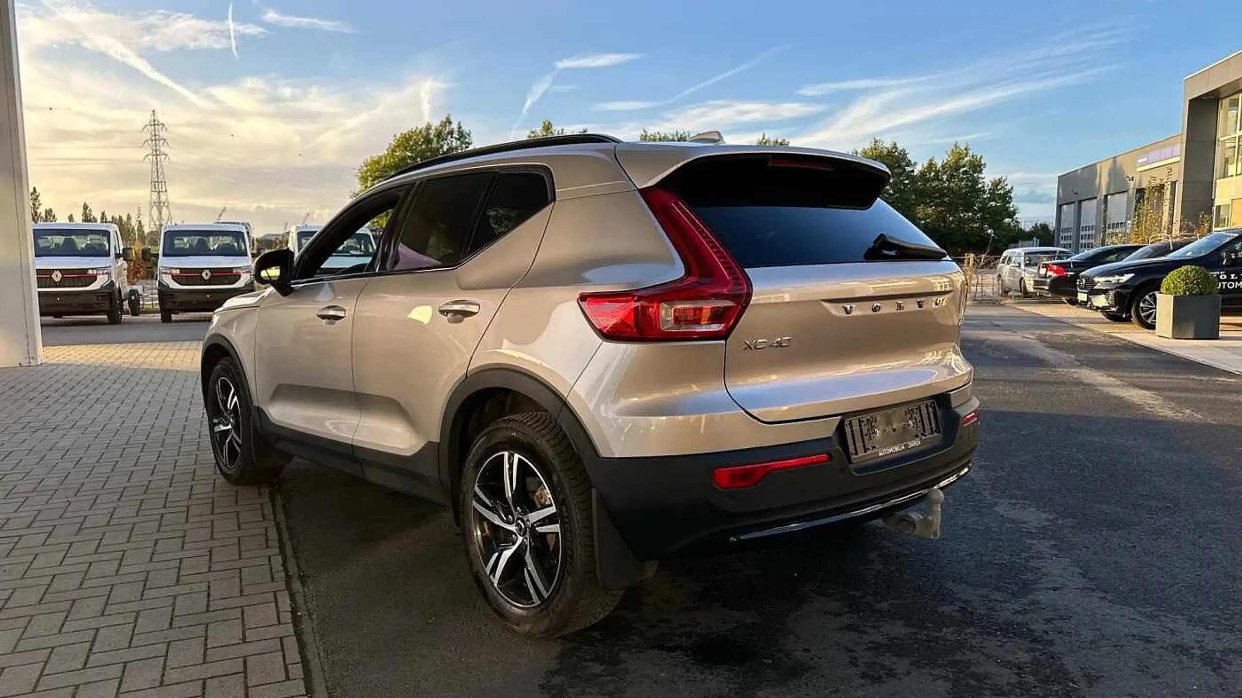 Volvo - XC40