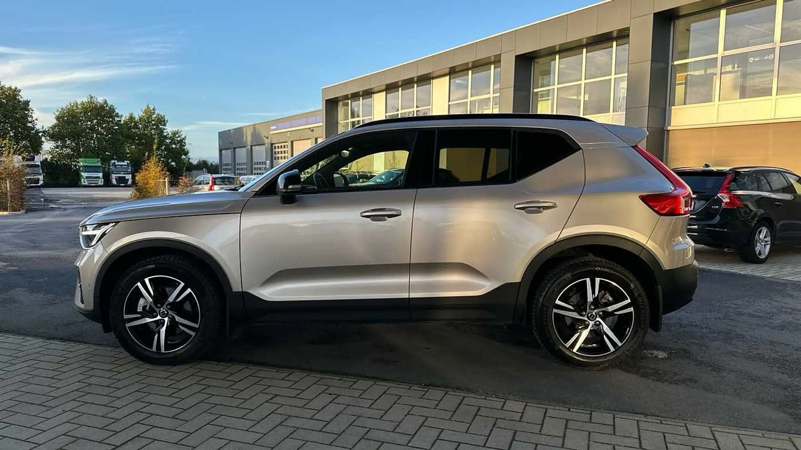 Volvo - XC40