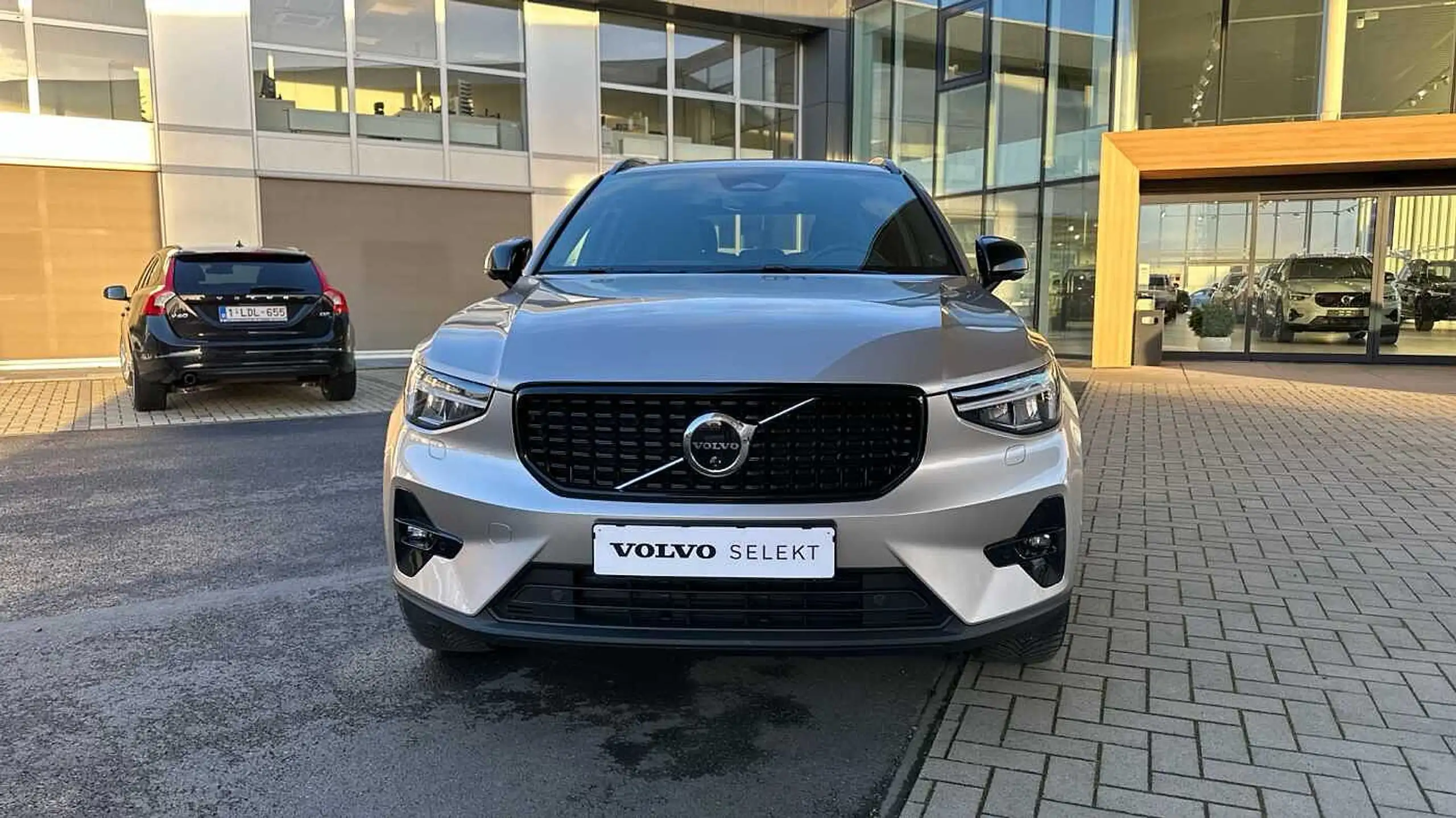 Volvo - XC40