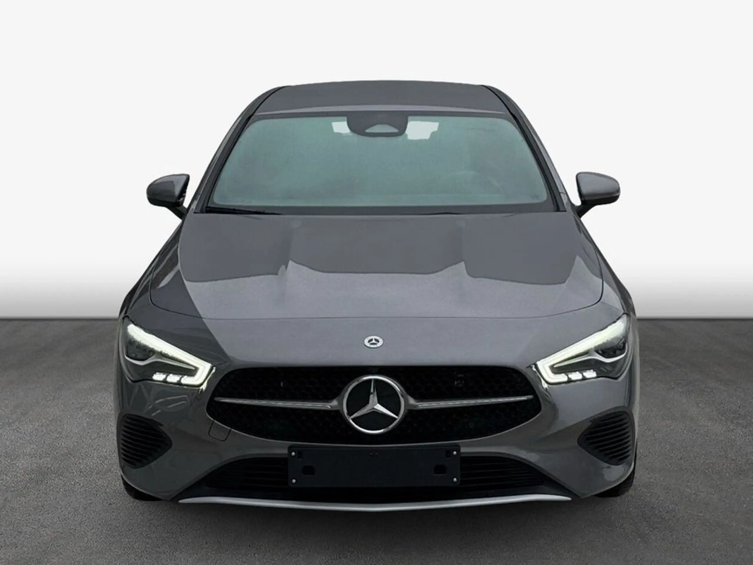 Mercedes-Benz - CLA 250