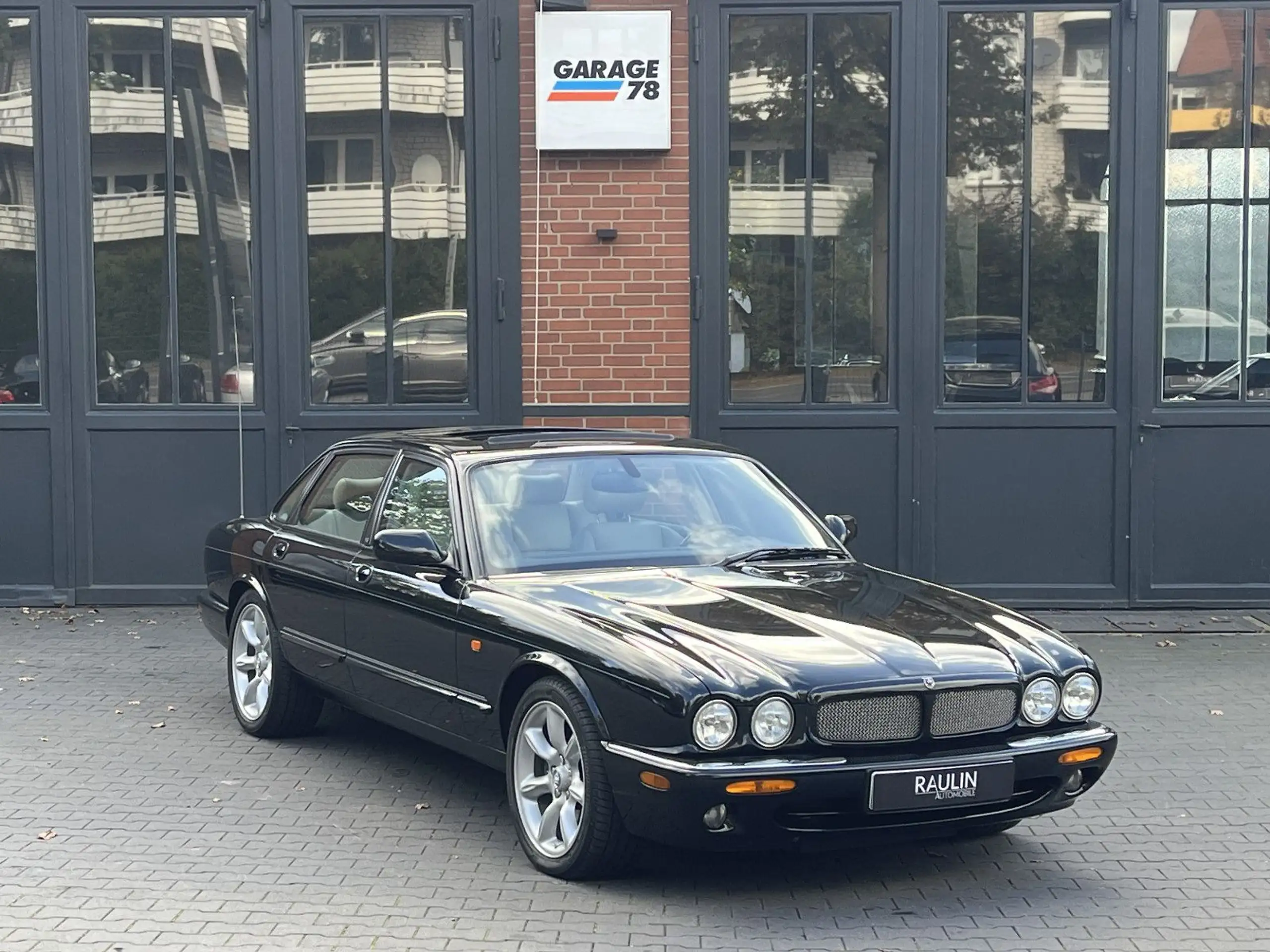 Jaguar - XJR