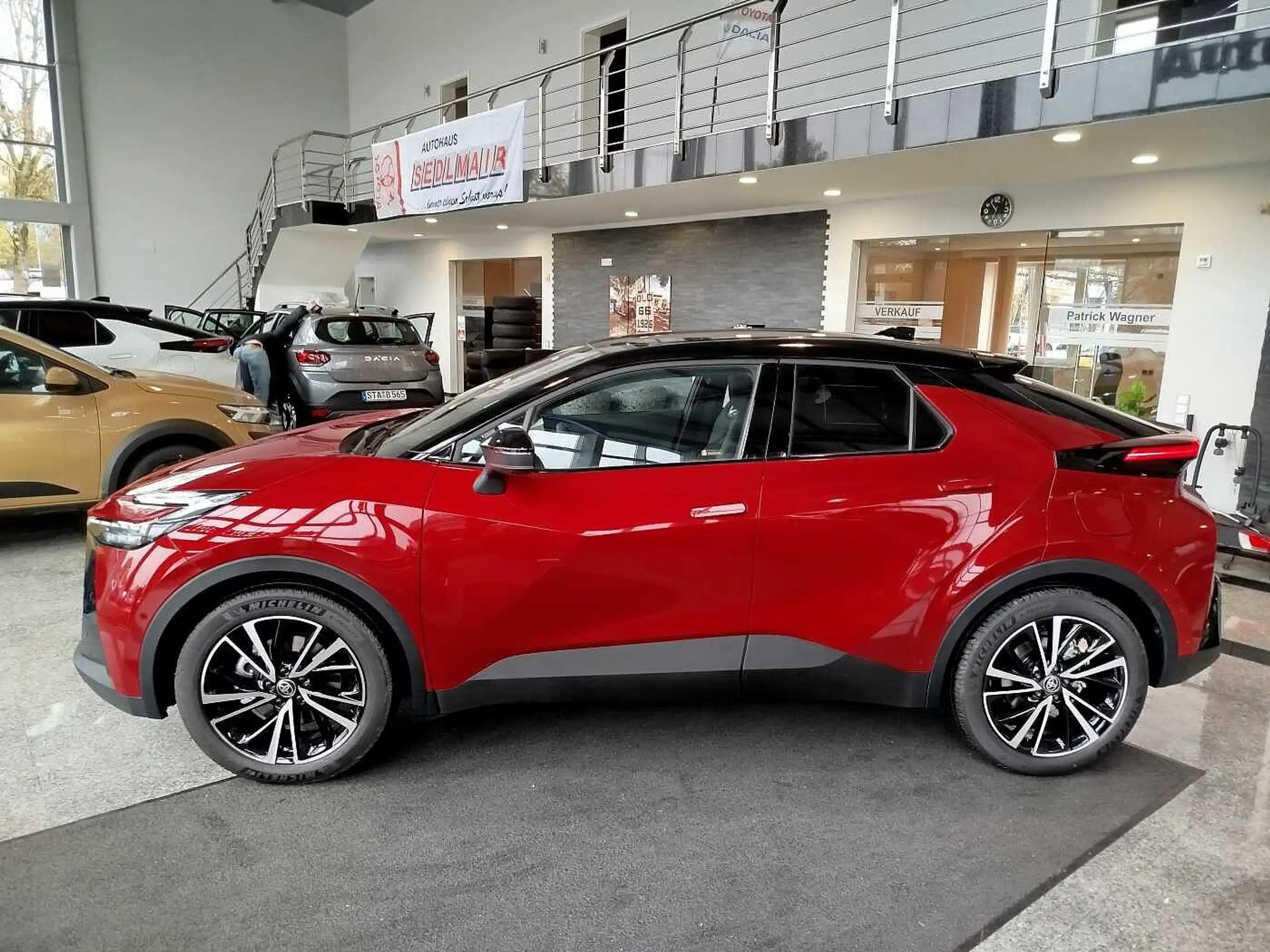 Toyota - C-HR