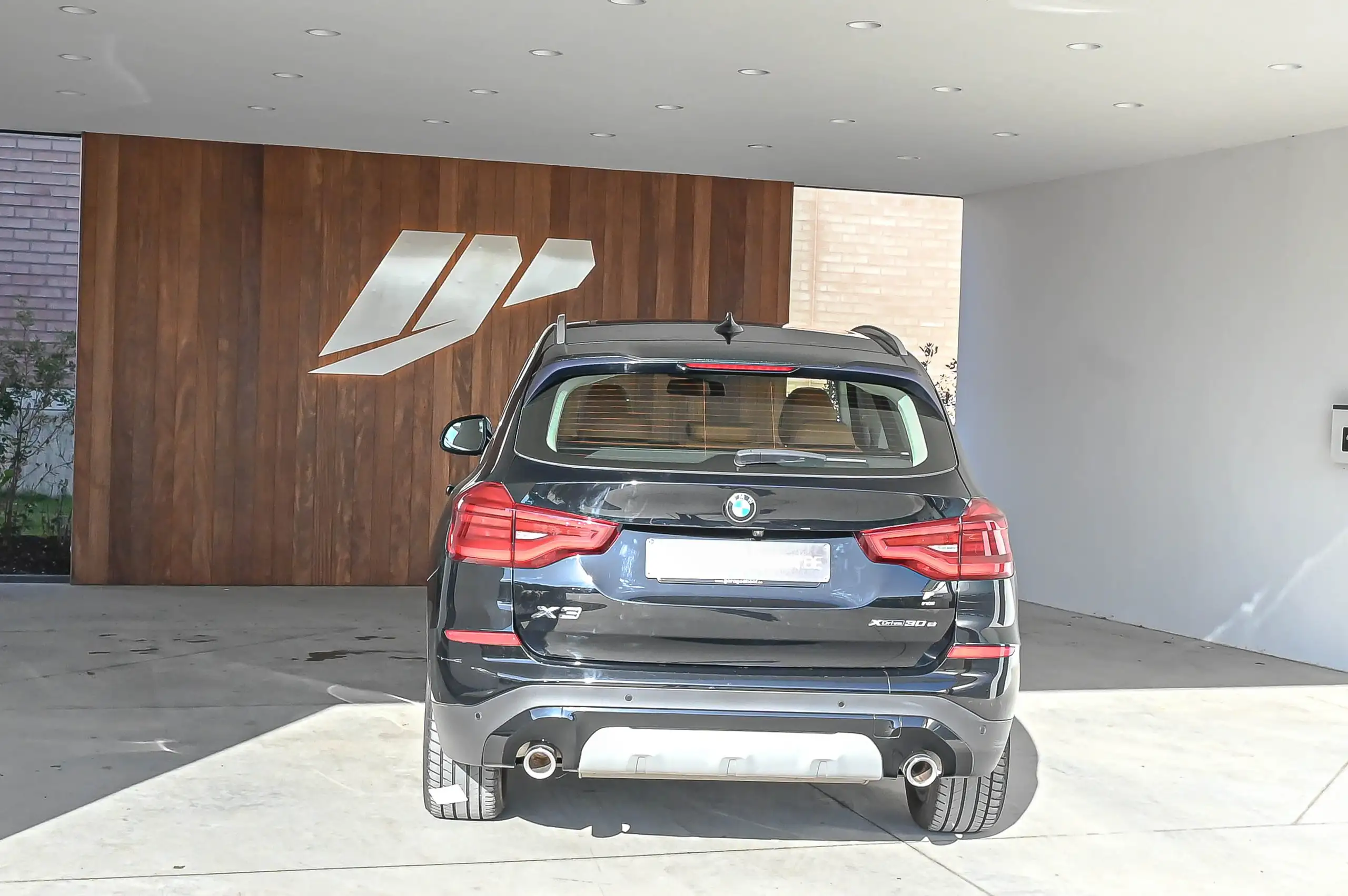 BMW - X3