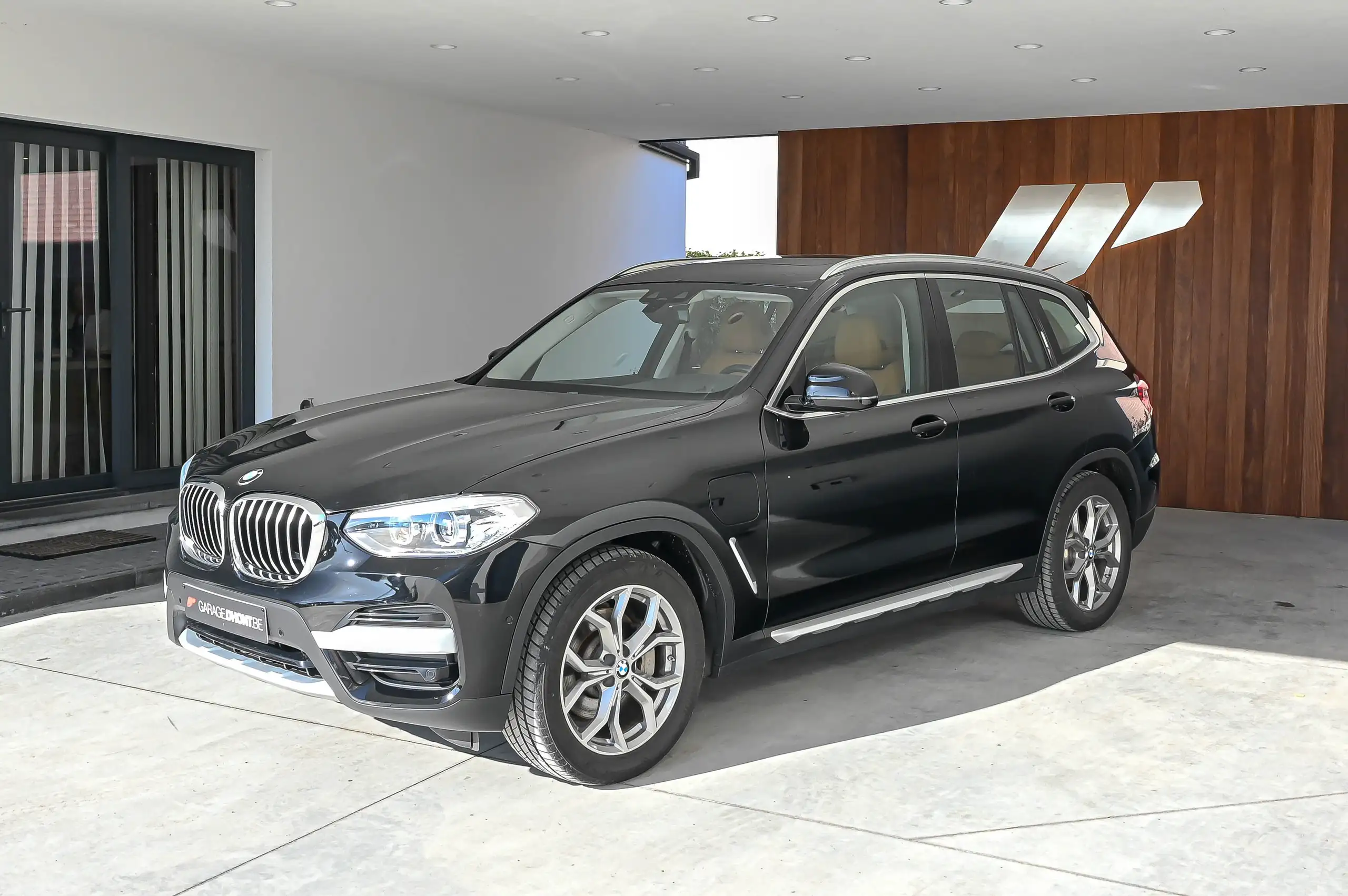 BMW - X3