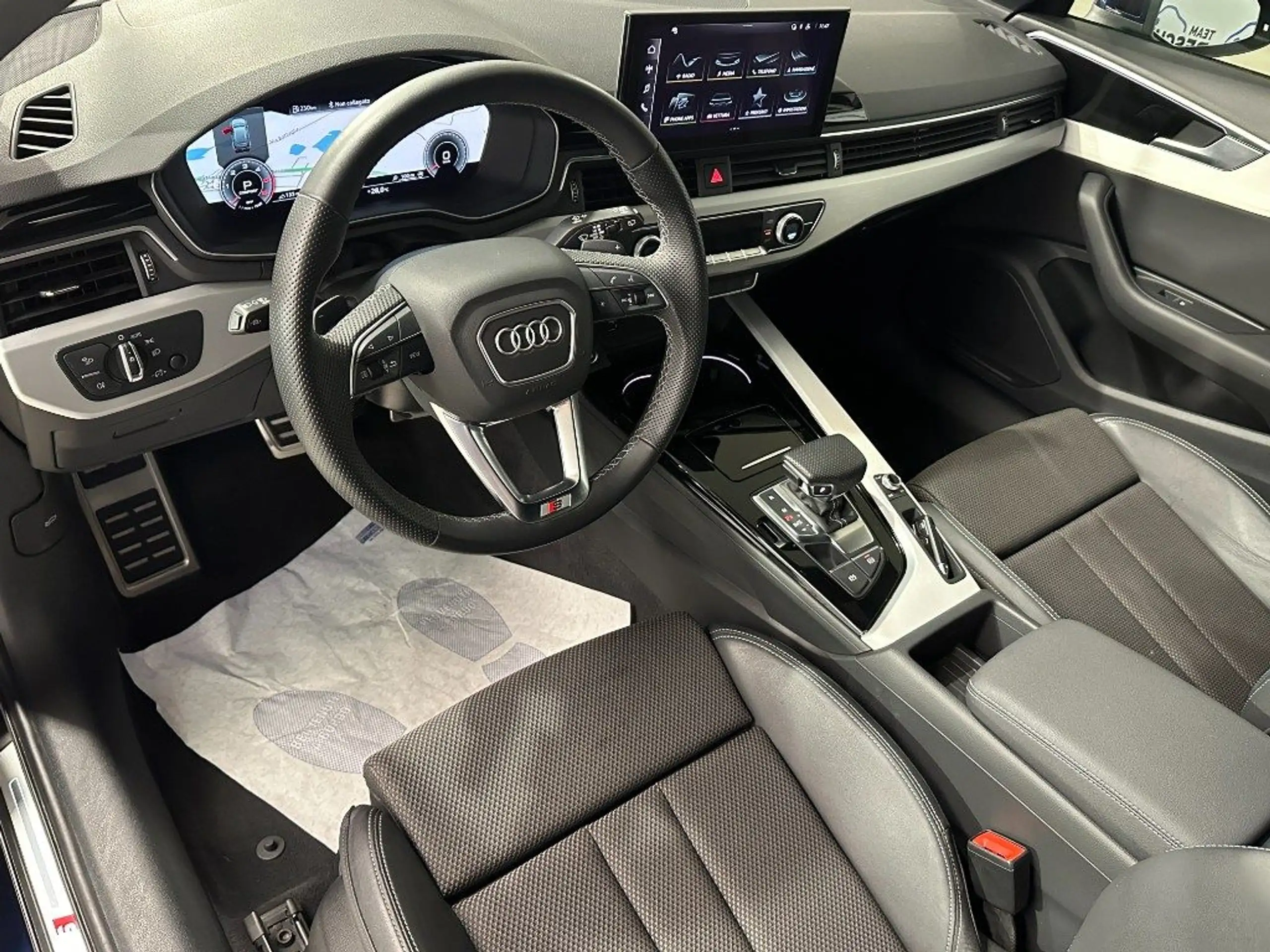 Audi - A4