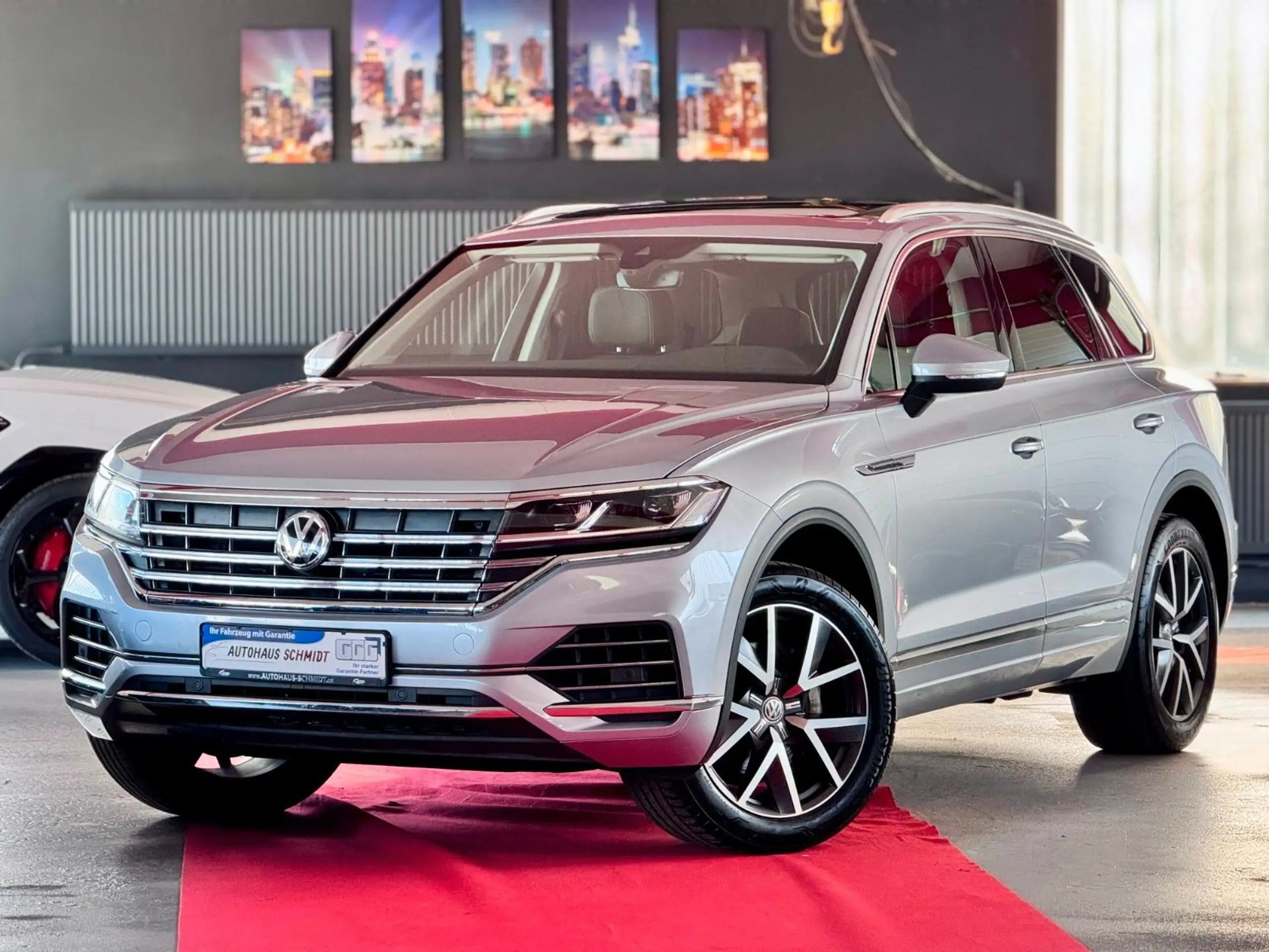 Volkswagen - Touareg