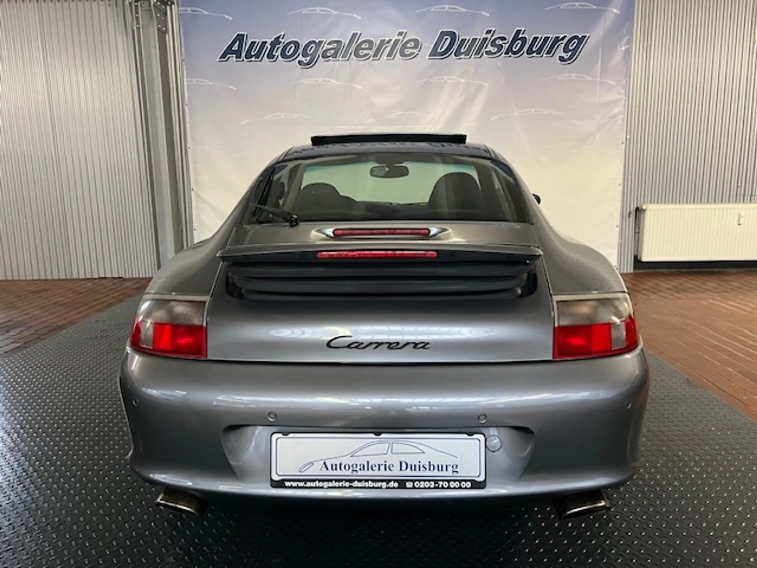 Porsche - 996