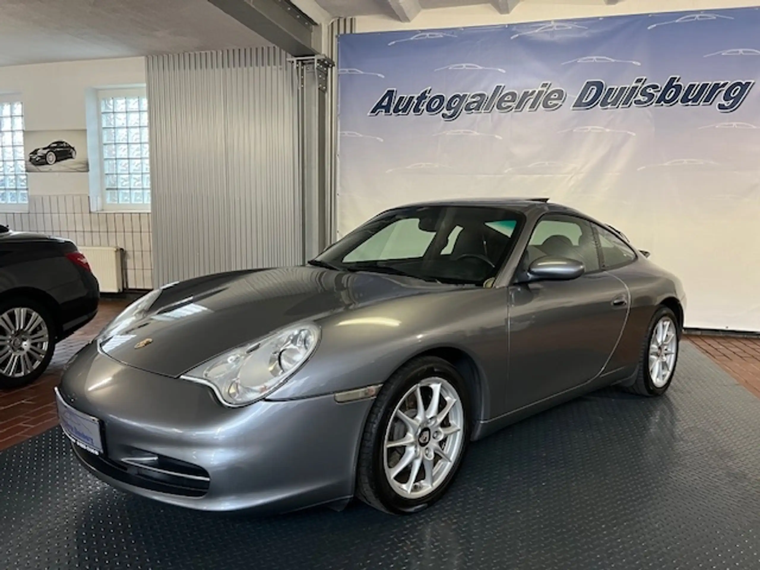 Porsche - 996