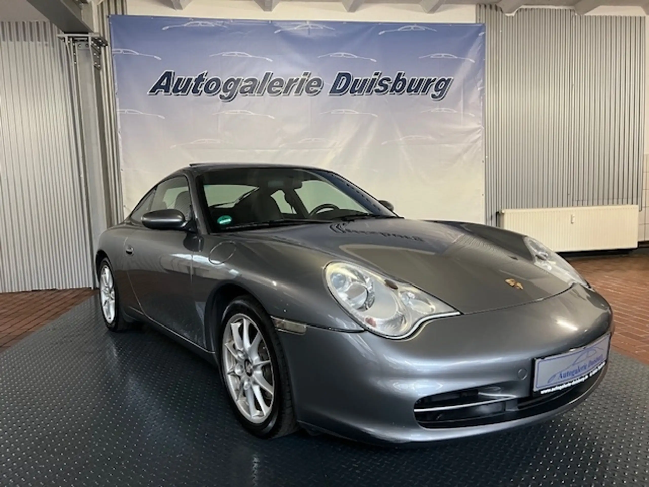 Porsche - 996