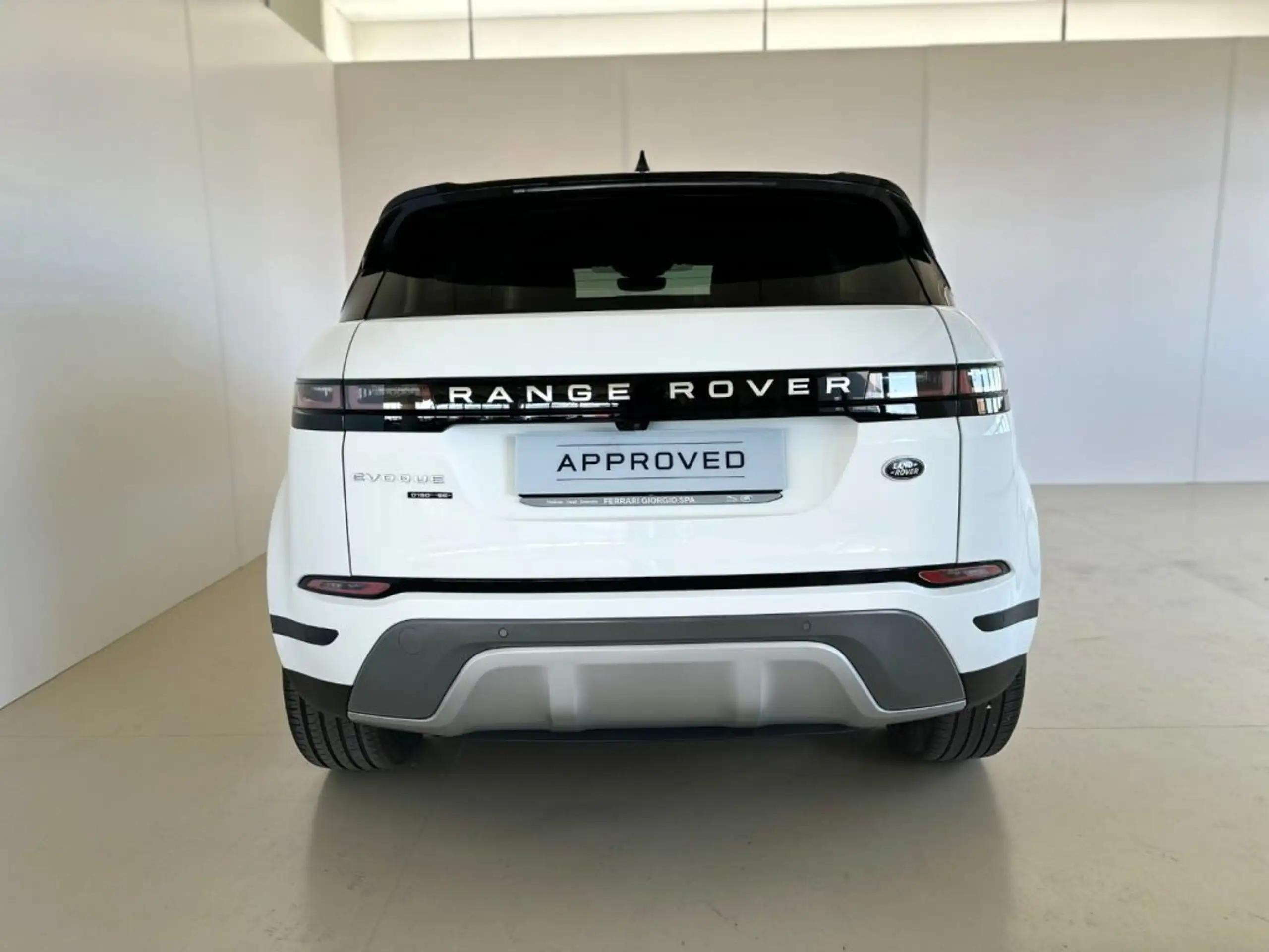 Land Rover - Range Rover Evoque