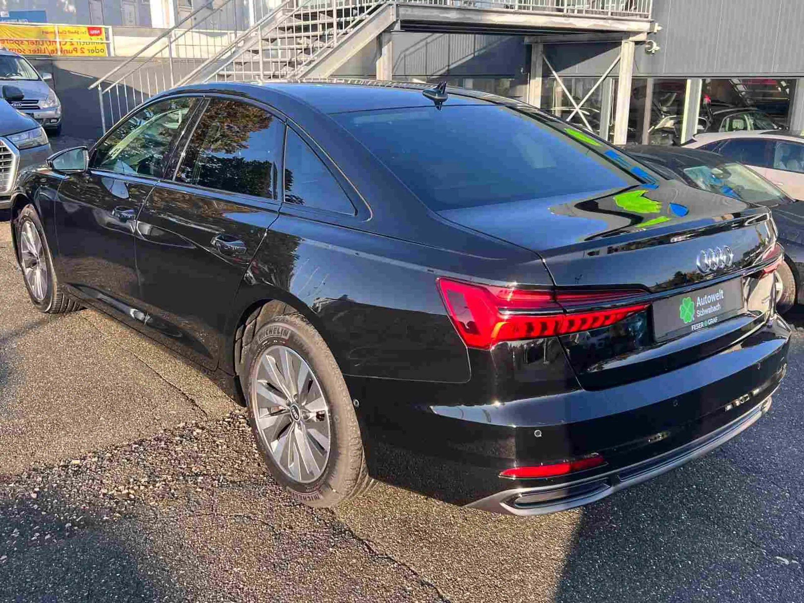 Audi - A6