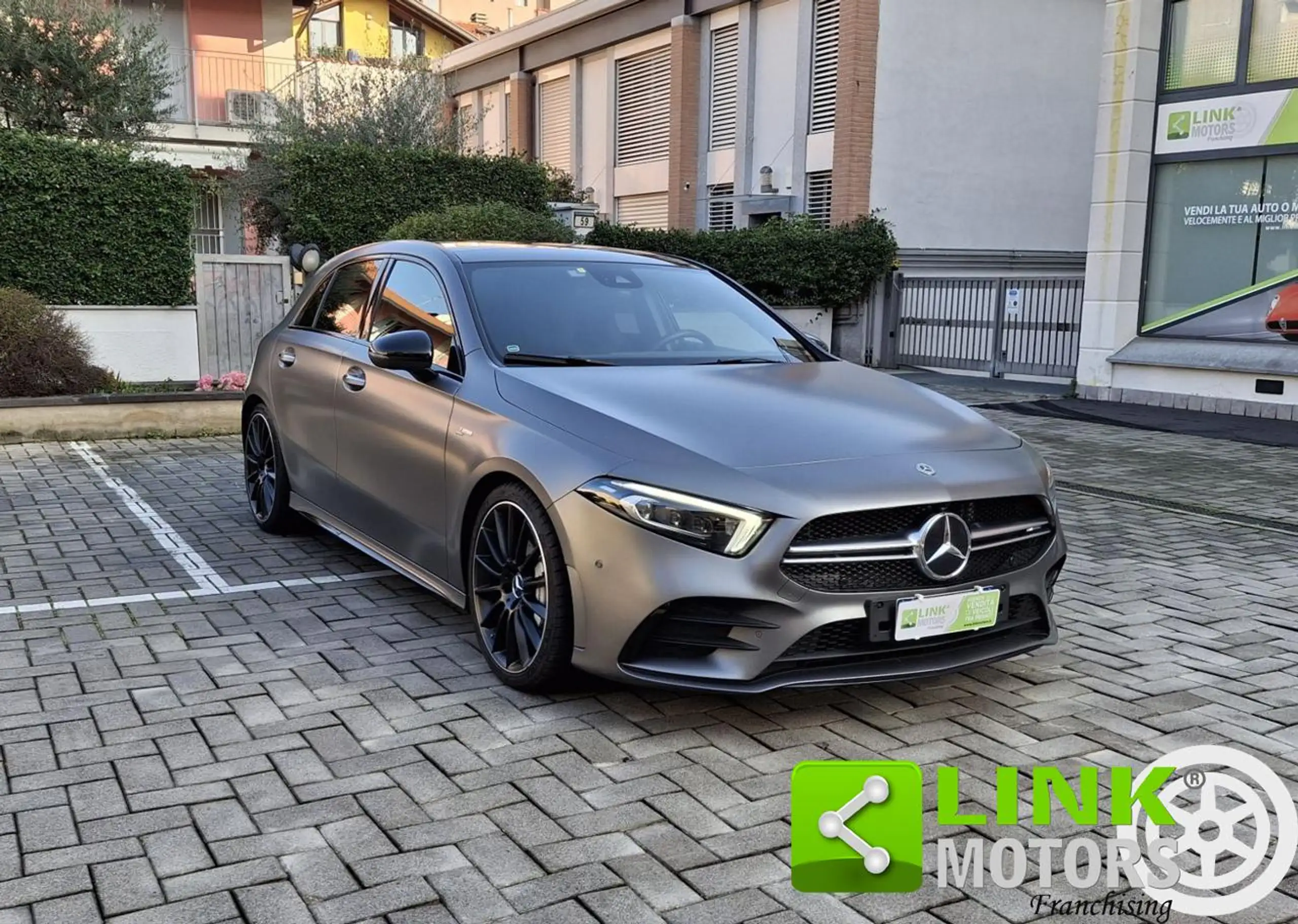 Mercedes-Benz - A 35 AMG