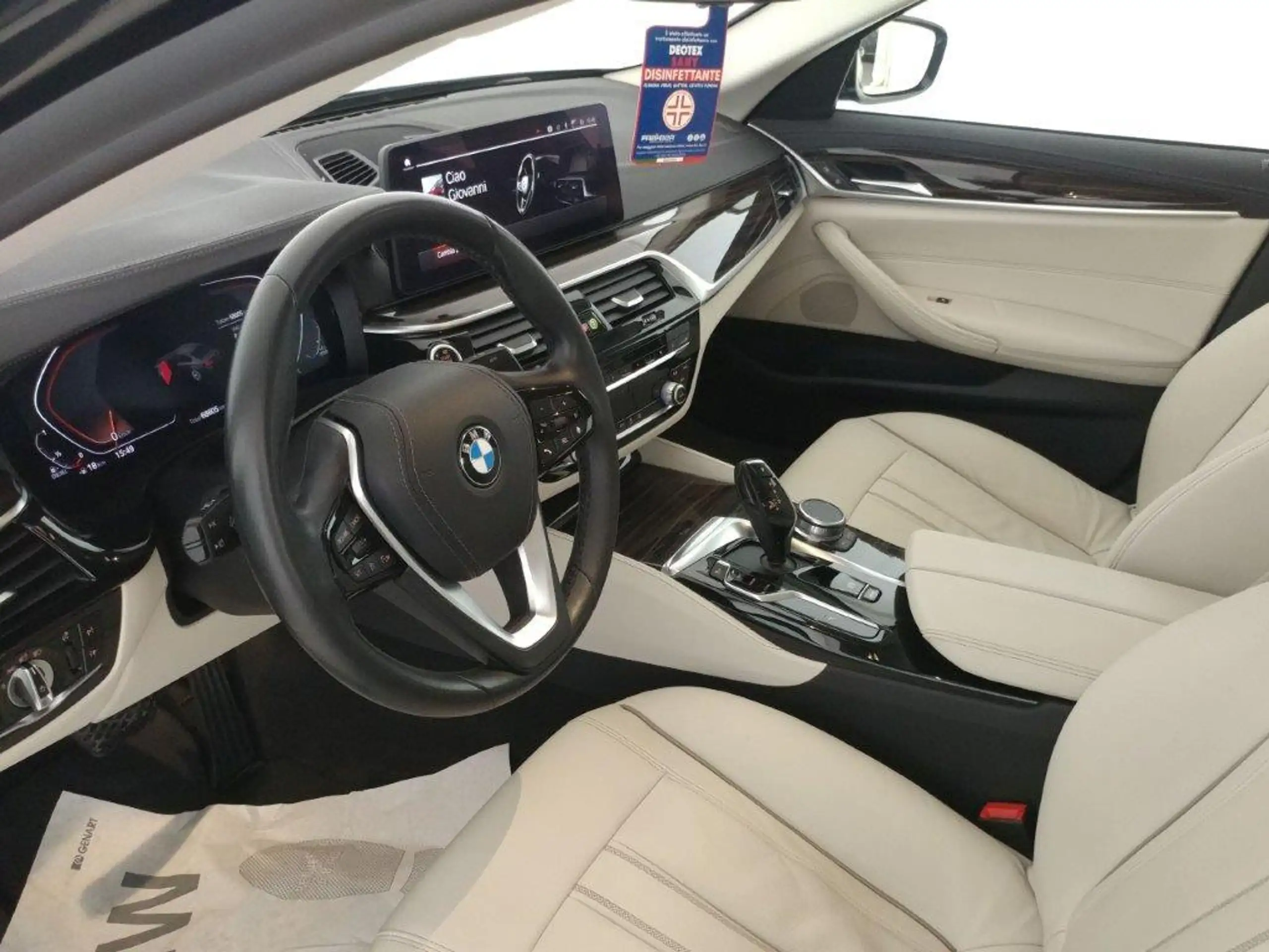 BMW - 520