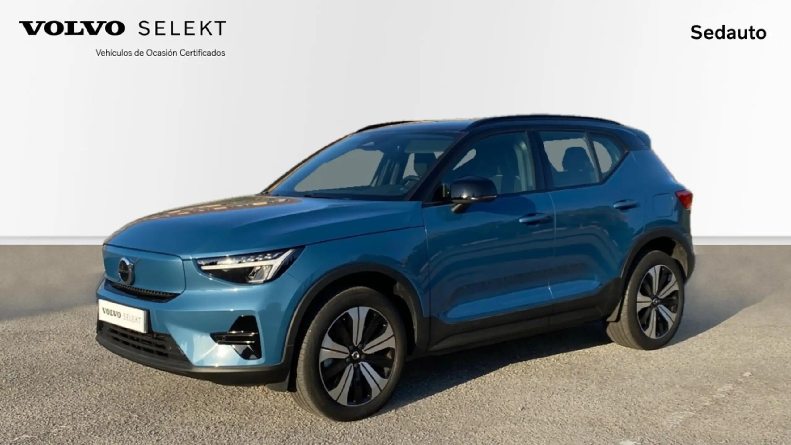 Volvo - XC40