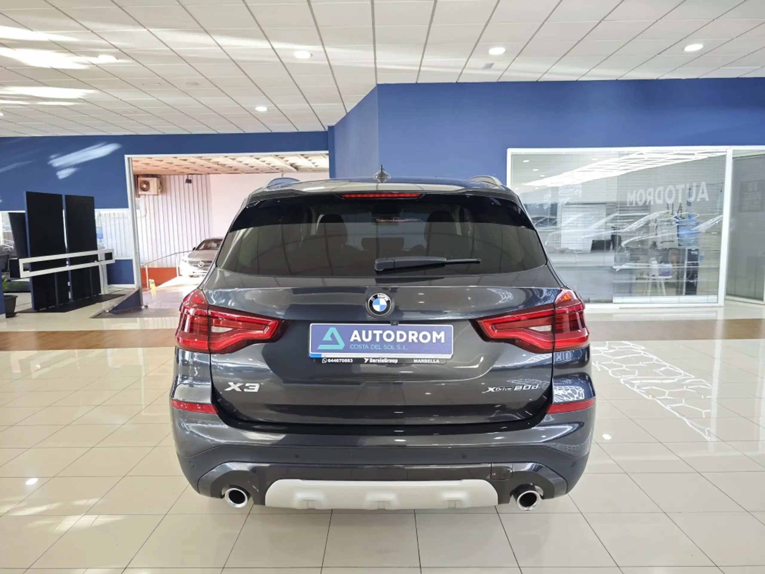 BMW - X3