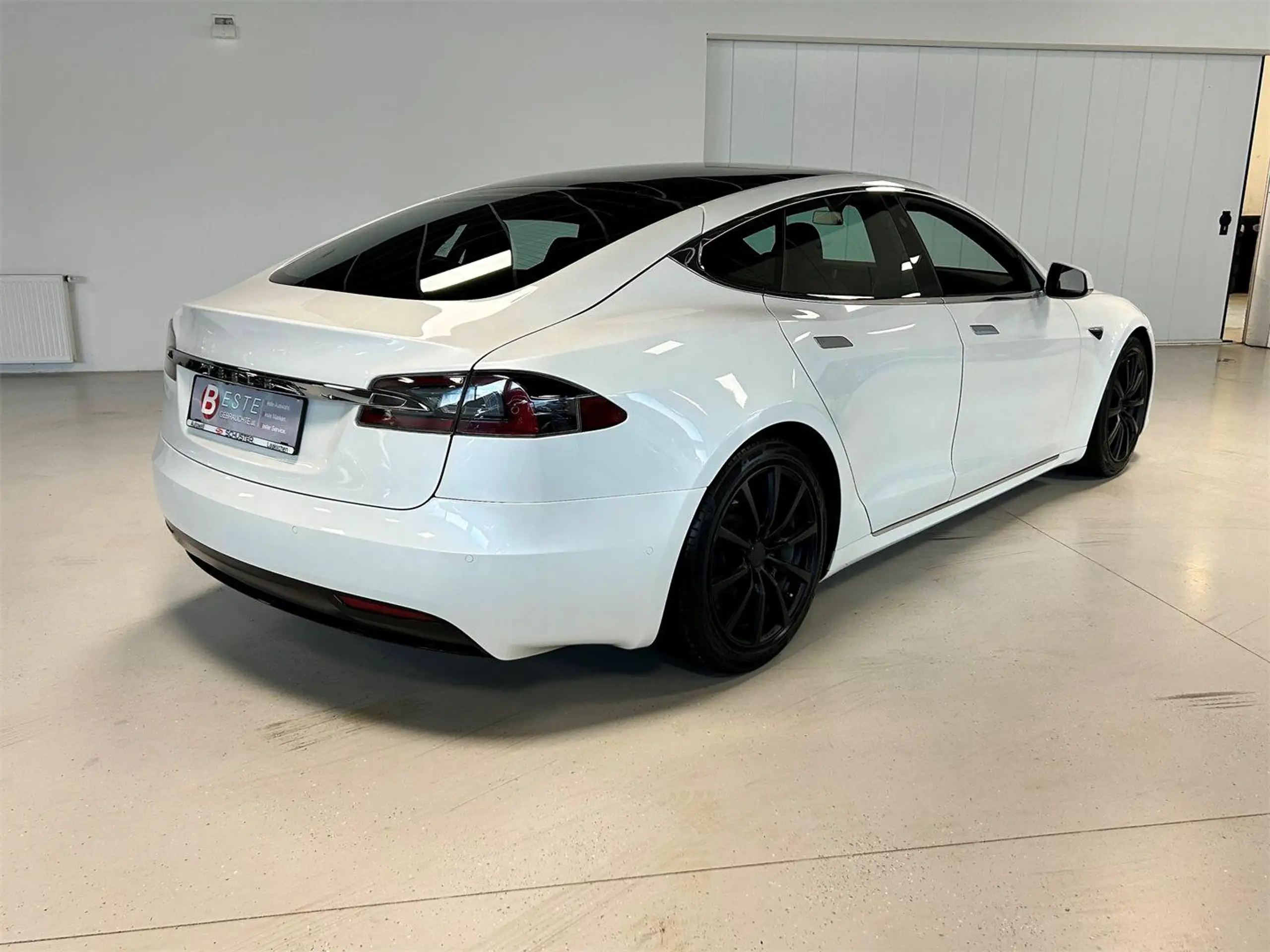 Tesla - Model S