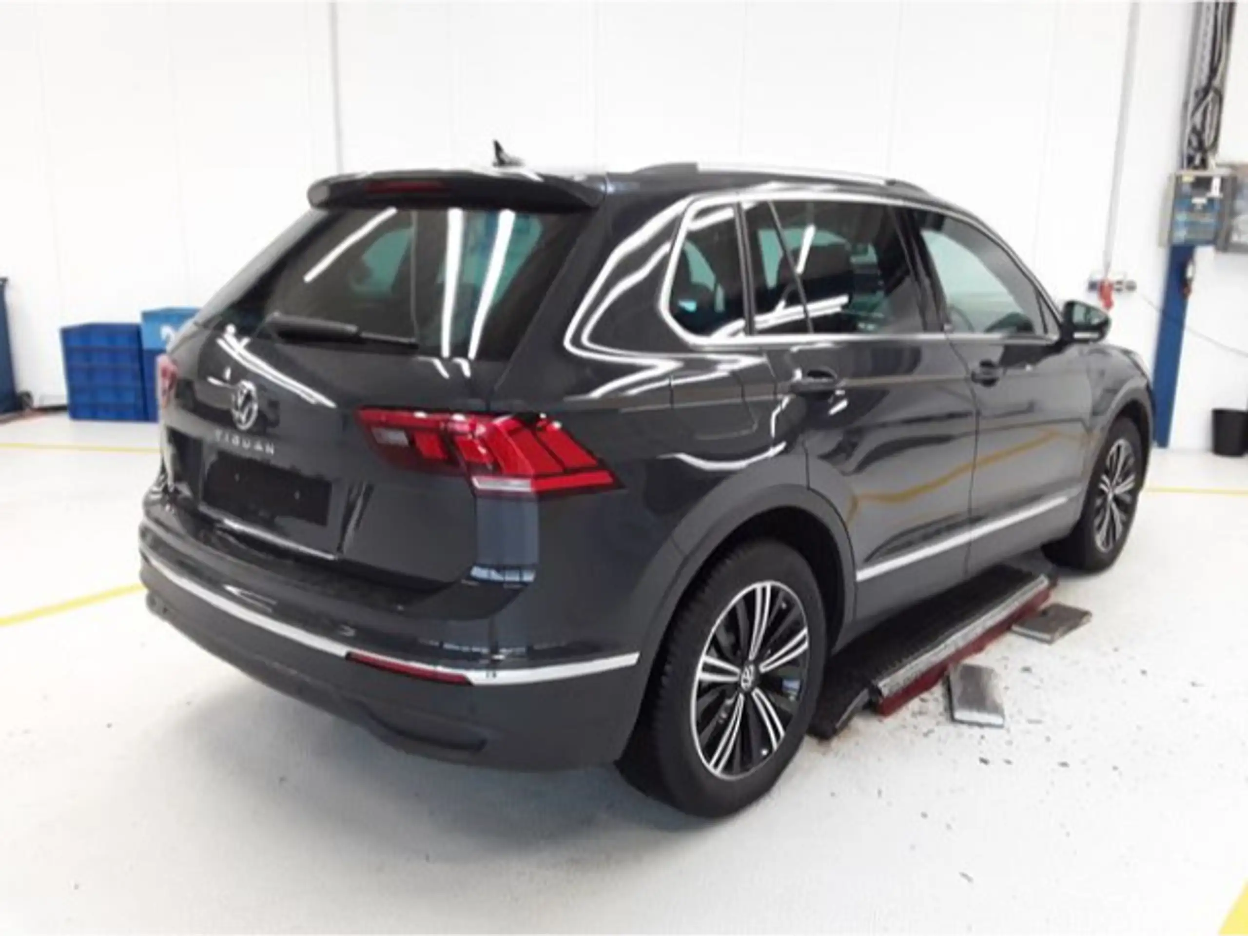 Volkswagen - Tiguan