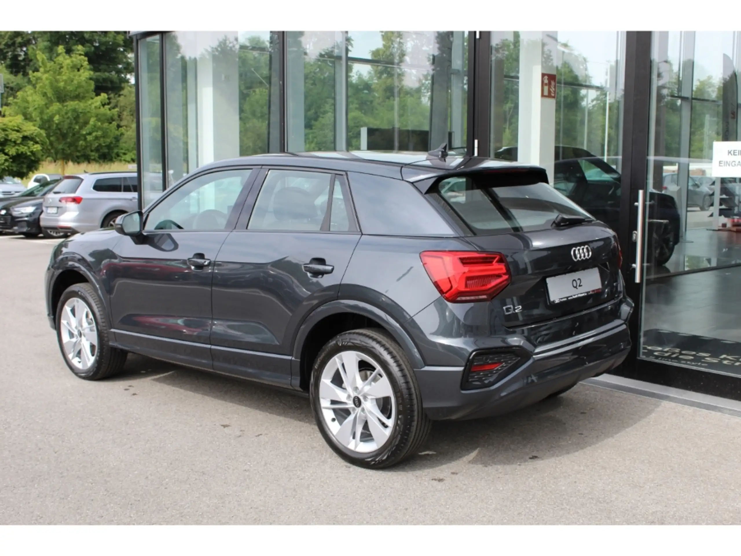 Audi - Q2