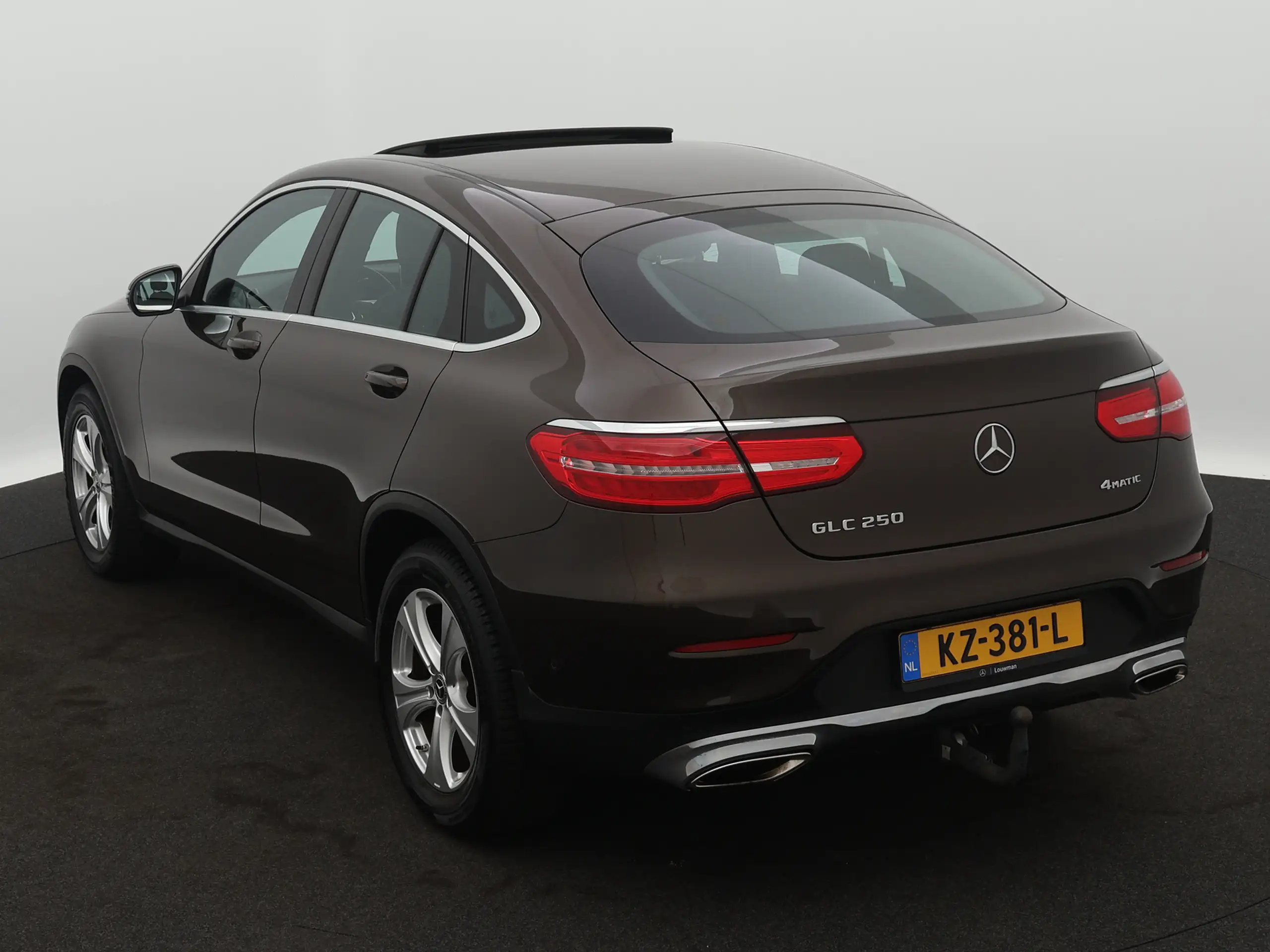 Mercedes-Benz - GLC 250