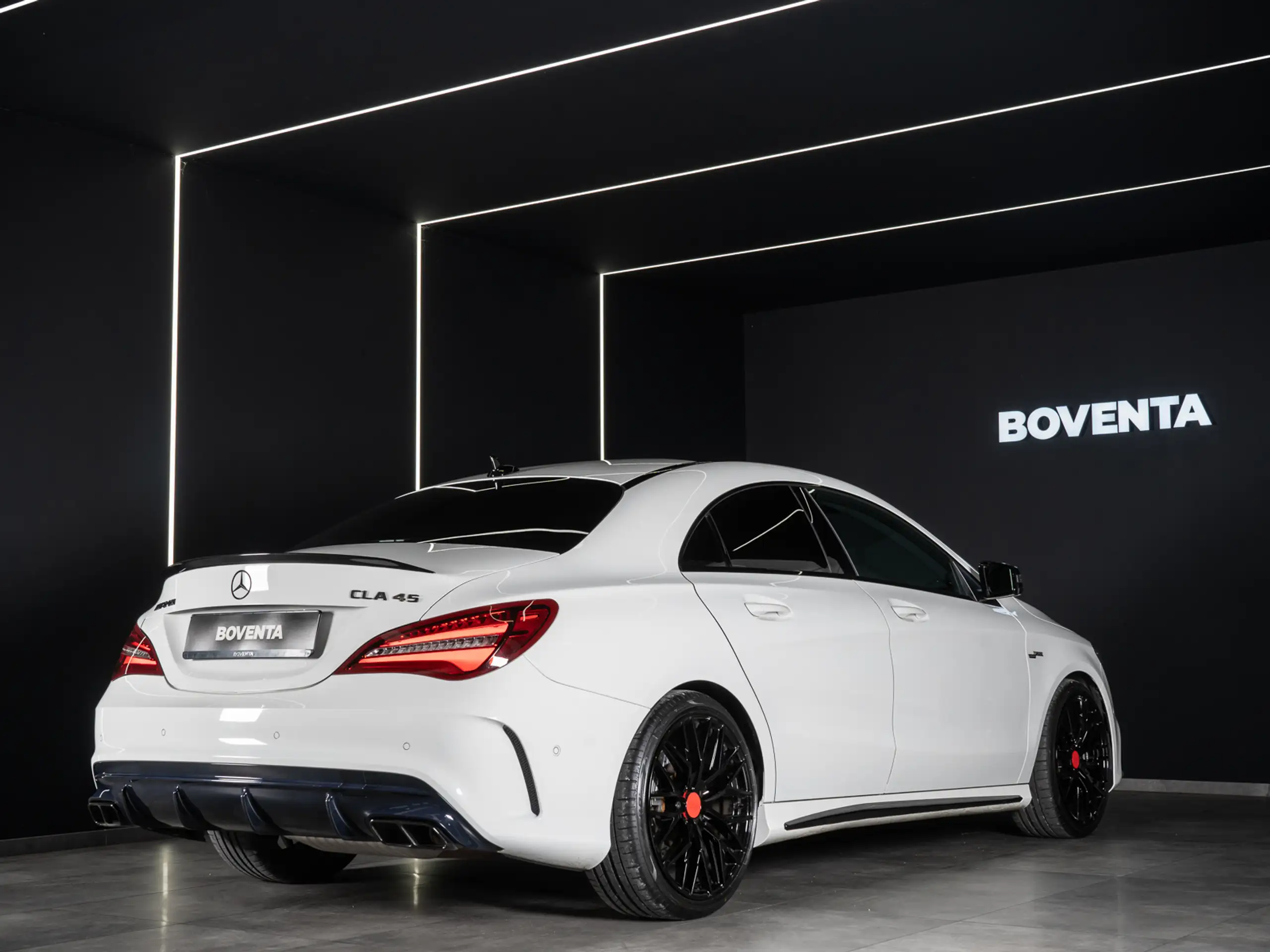 Mercedes-Benz - CLA 45 AMG