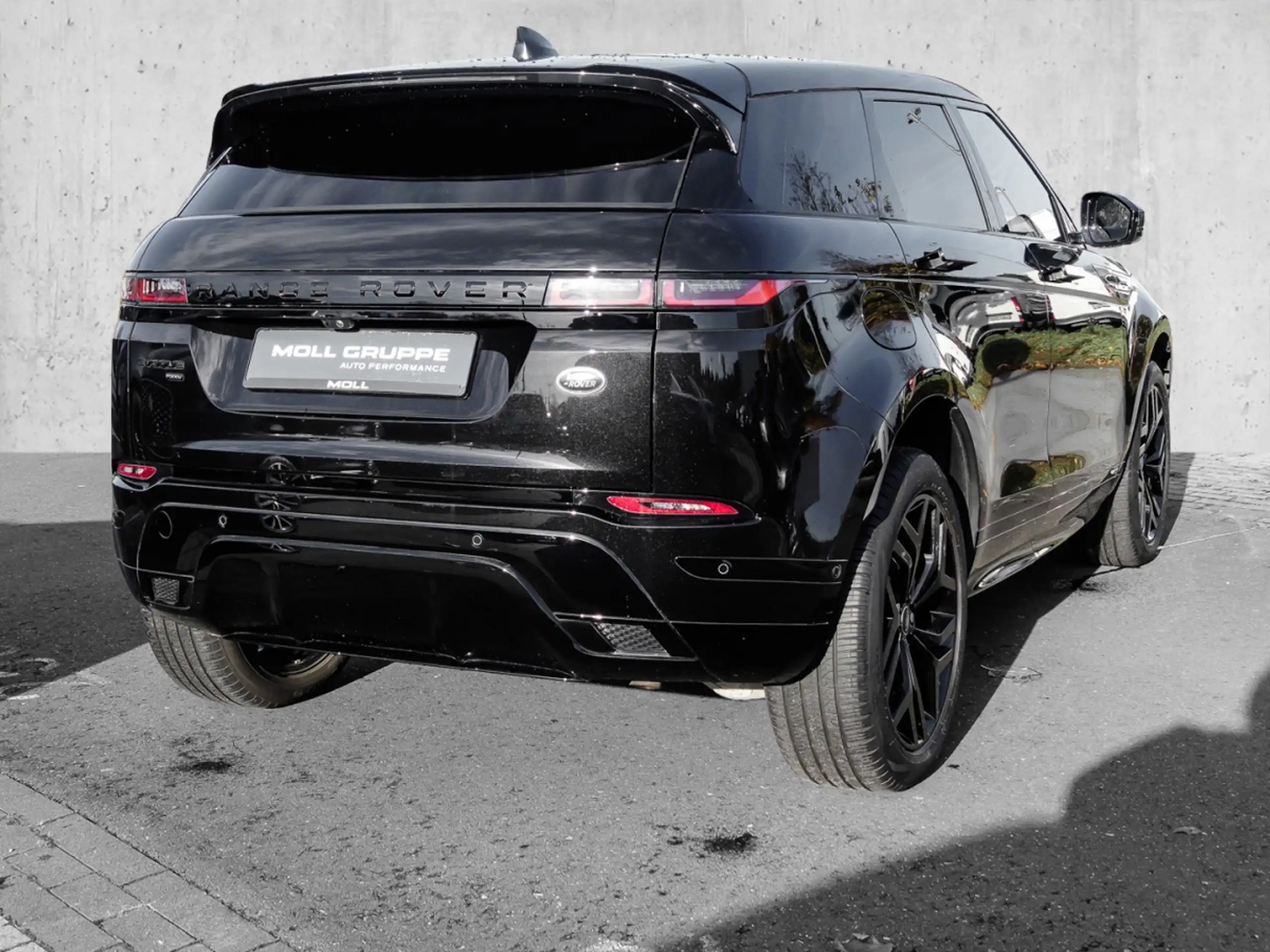 Land Rover - Range Rover Evoque