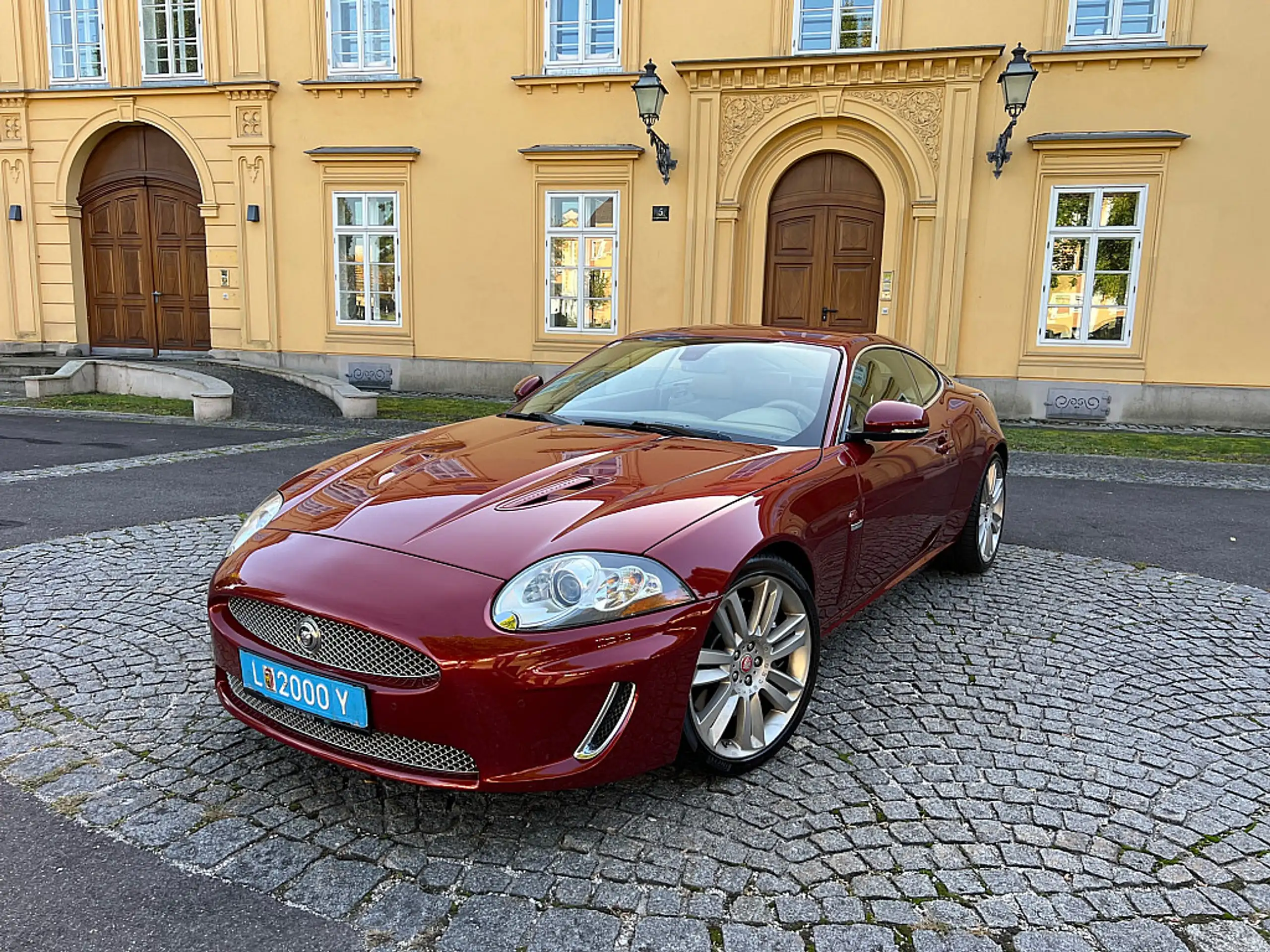 Jaguar - XK